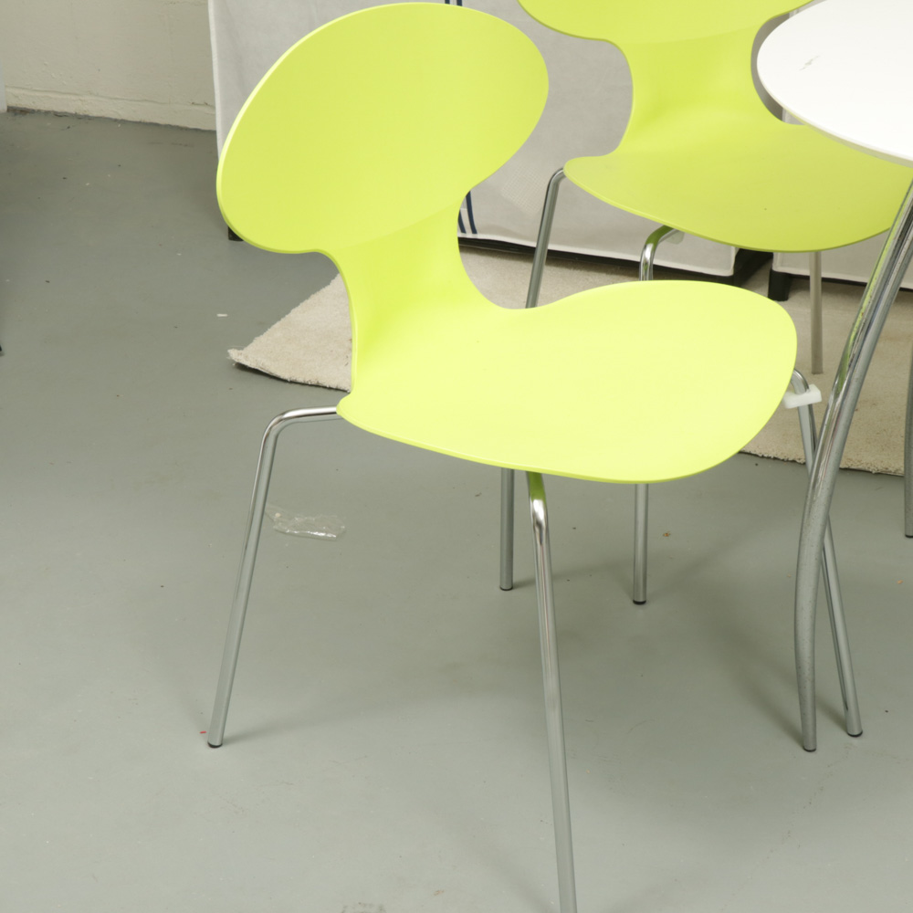 Three-Piece Modernist Style Chrome and Plastic Bistro Set