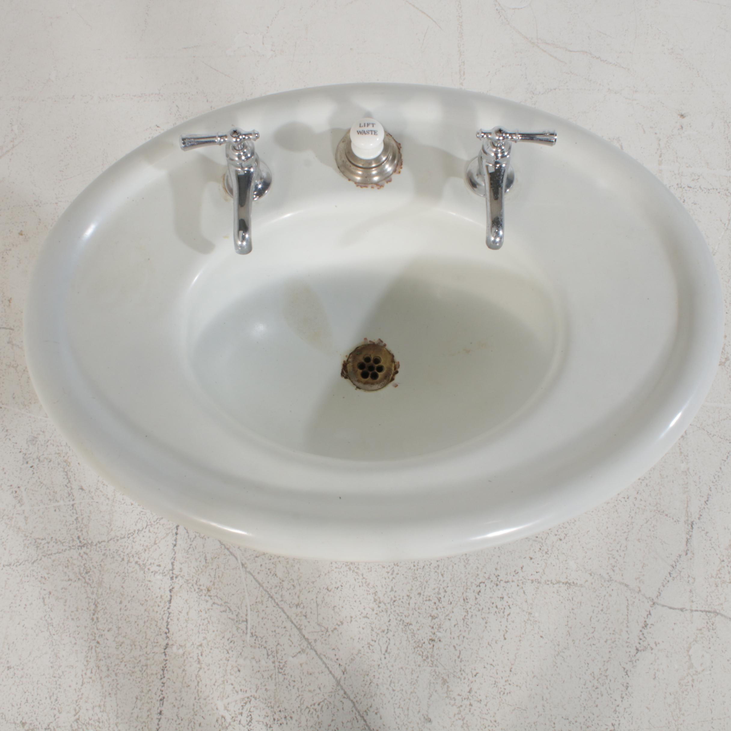 Oval White Enameled Cast Iron Pedestal Sink