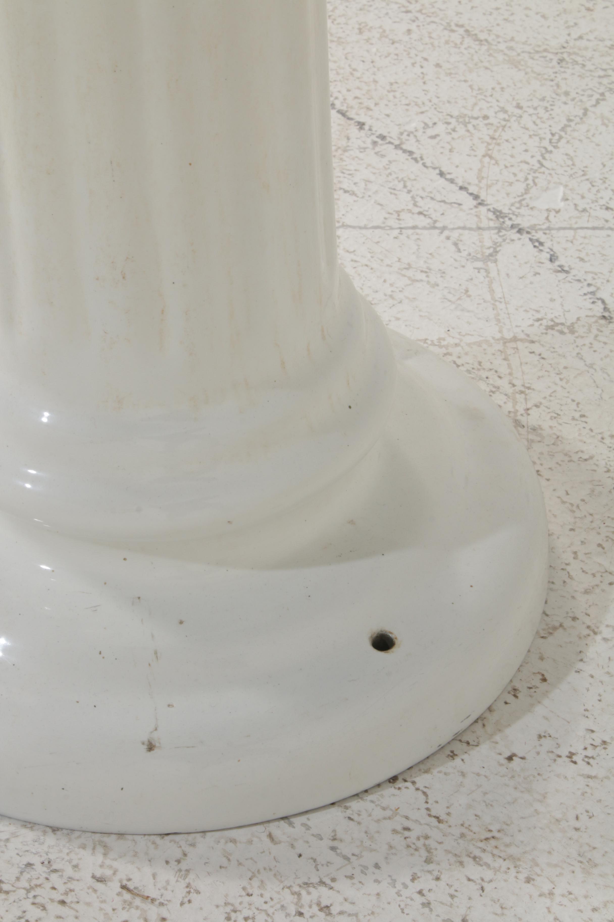 Oval White Enameled Cast Iron Pedestal Sink