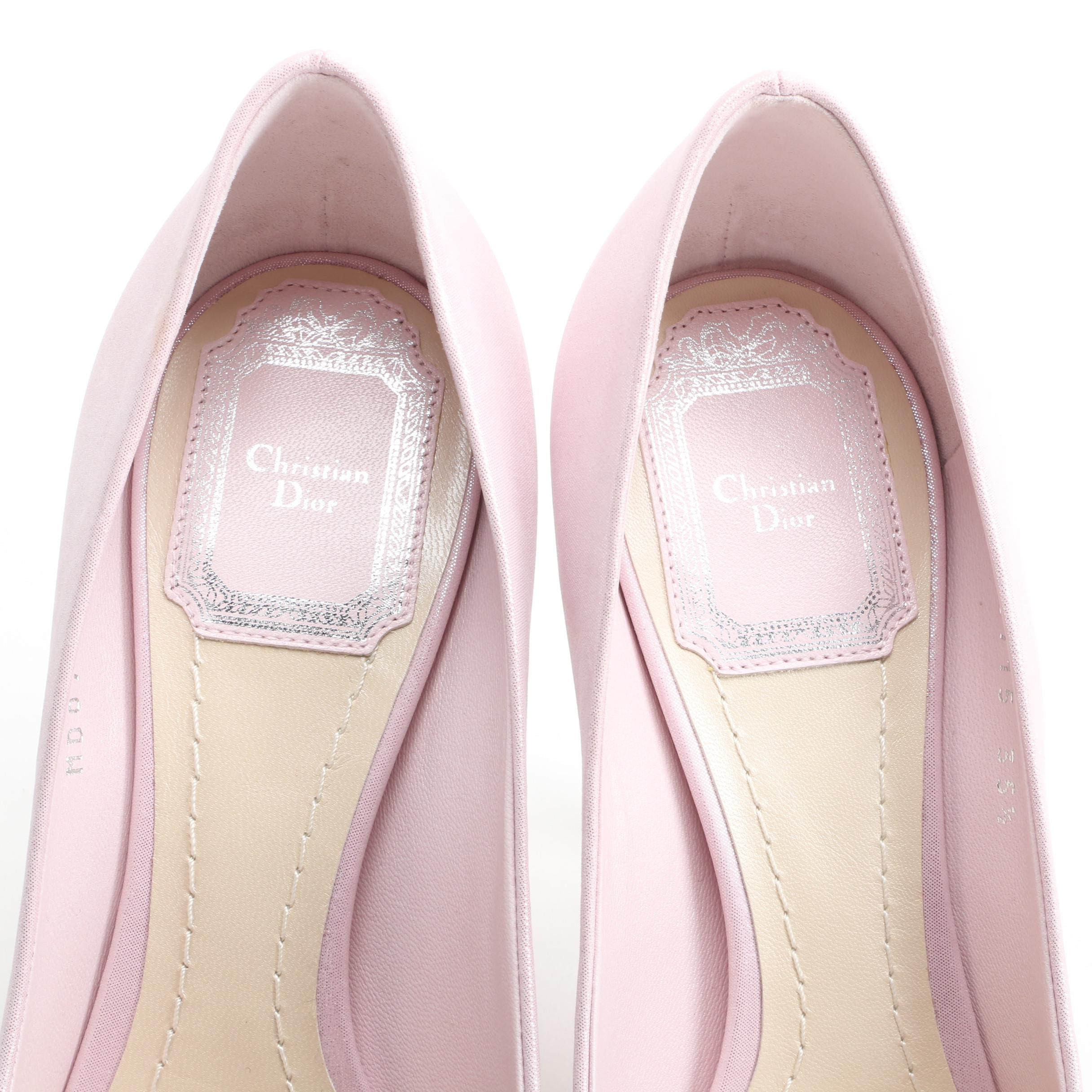 Christian Dior Pink Essence Glittery Suede Pumps with Box Signed by Susan Lucci