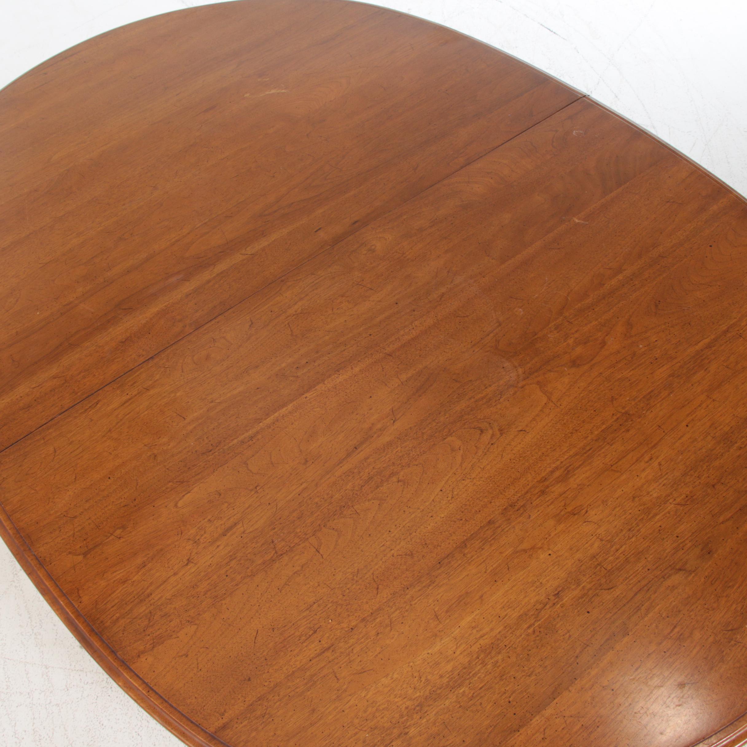 Davis Cabinet Co. French Provincial Style Painted Dining Set, Late 20th C.