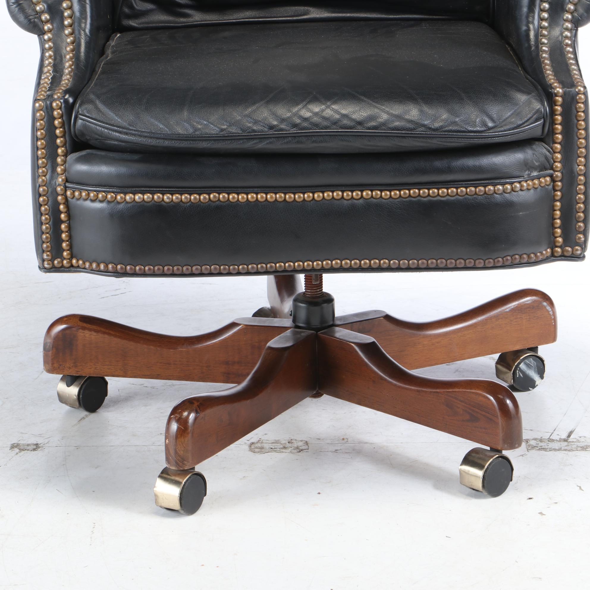 Fairfield Chair Leather "Wendell" Executive's Chair, Late 20th Century