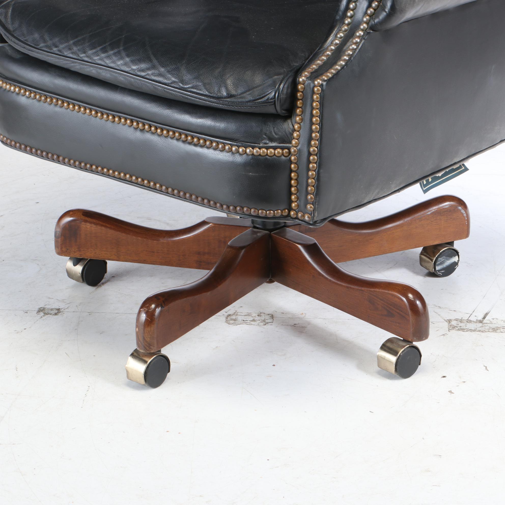 Fairfield Chair Leather "Wendell" Executive's Chair, Late 20th Century