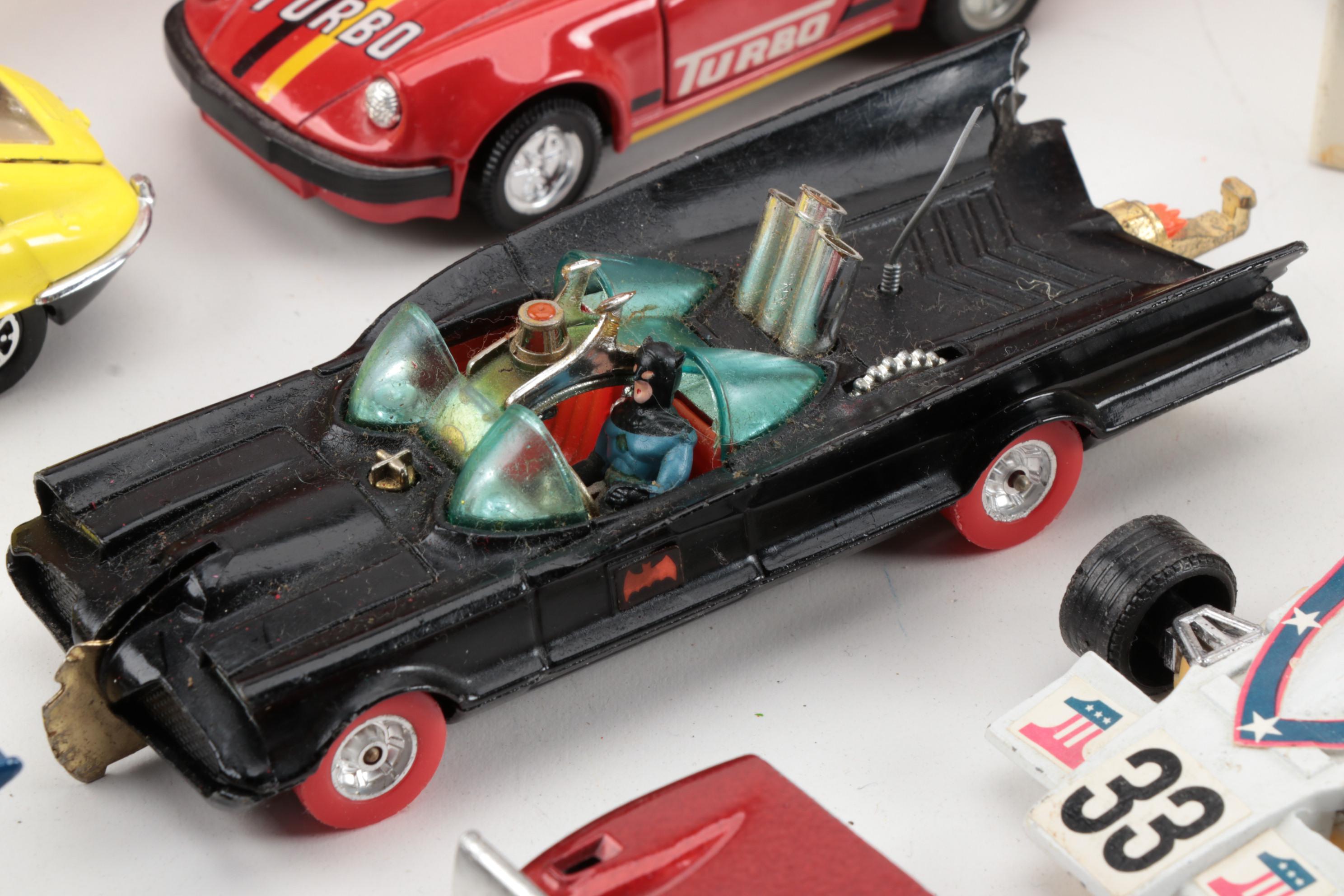 Hot Wheels "Super-Charger" Power Accessory, Race Track, Cars, and More, Vintage