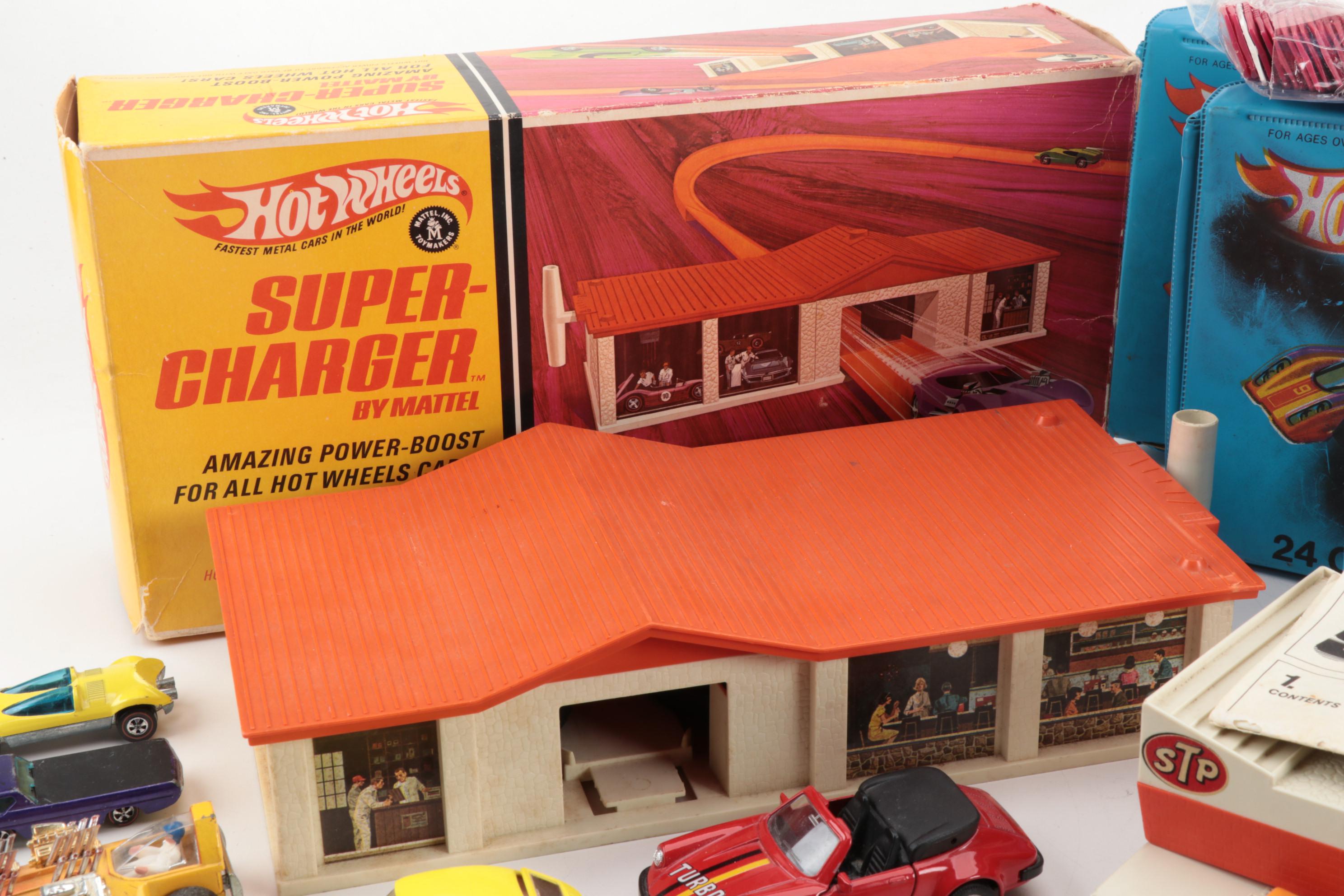 Hot Wheels "Super-Charger" Power Accessory, Race Track, Cars, and More, Vintage