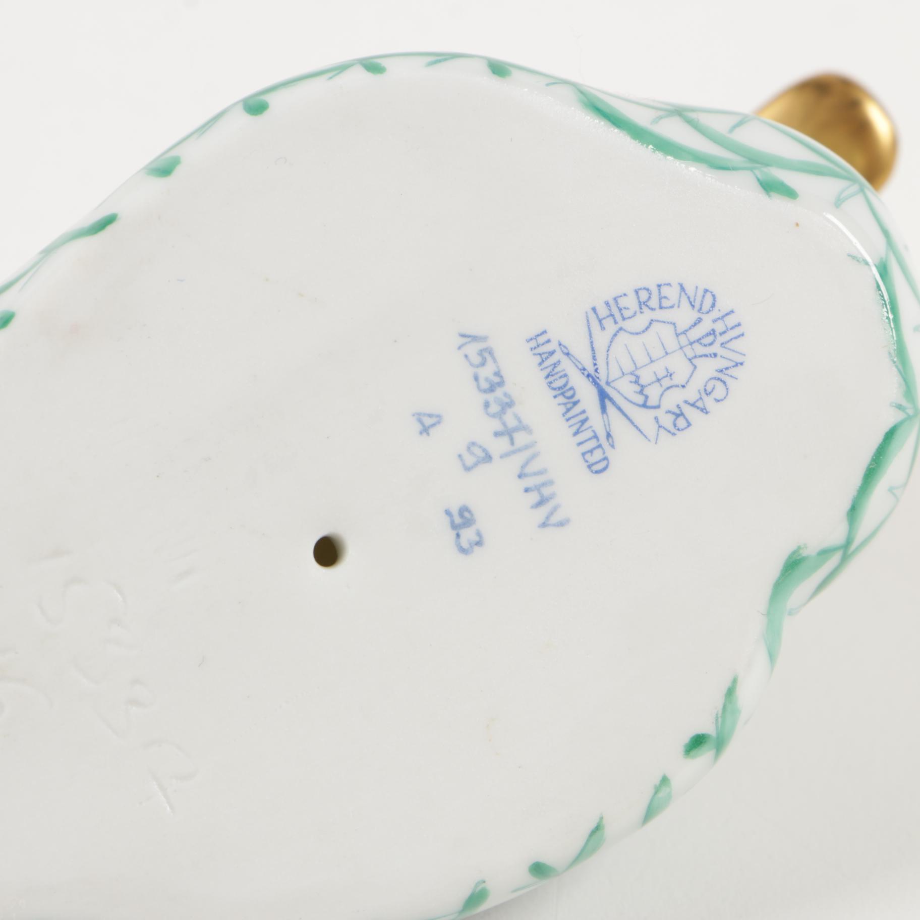 Herend Green Fishnet with Gold "Duck" Porcelain Figurine, January 1993