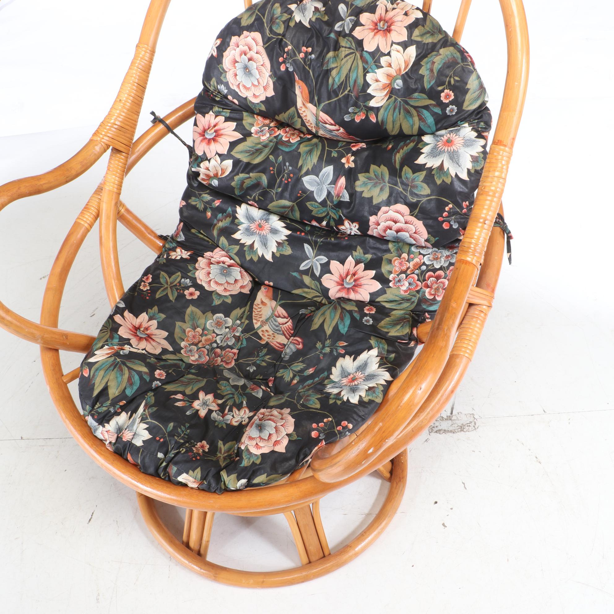 Grand Basket Company Rattan Swivel Chair, Mid to Late 20th Century