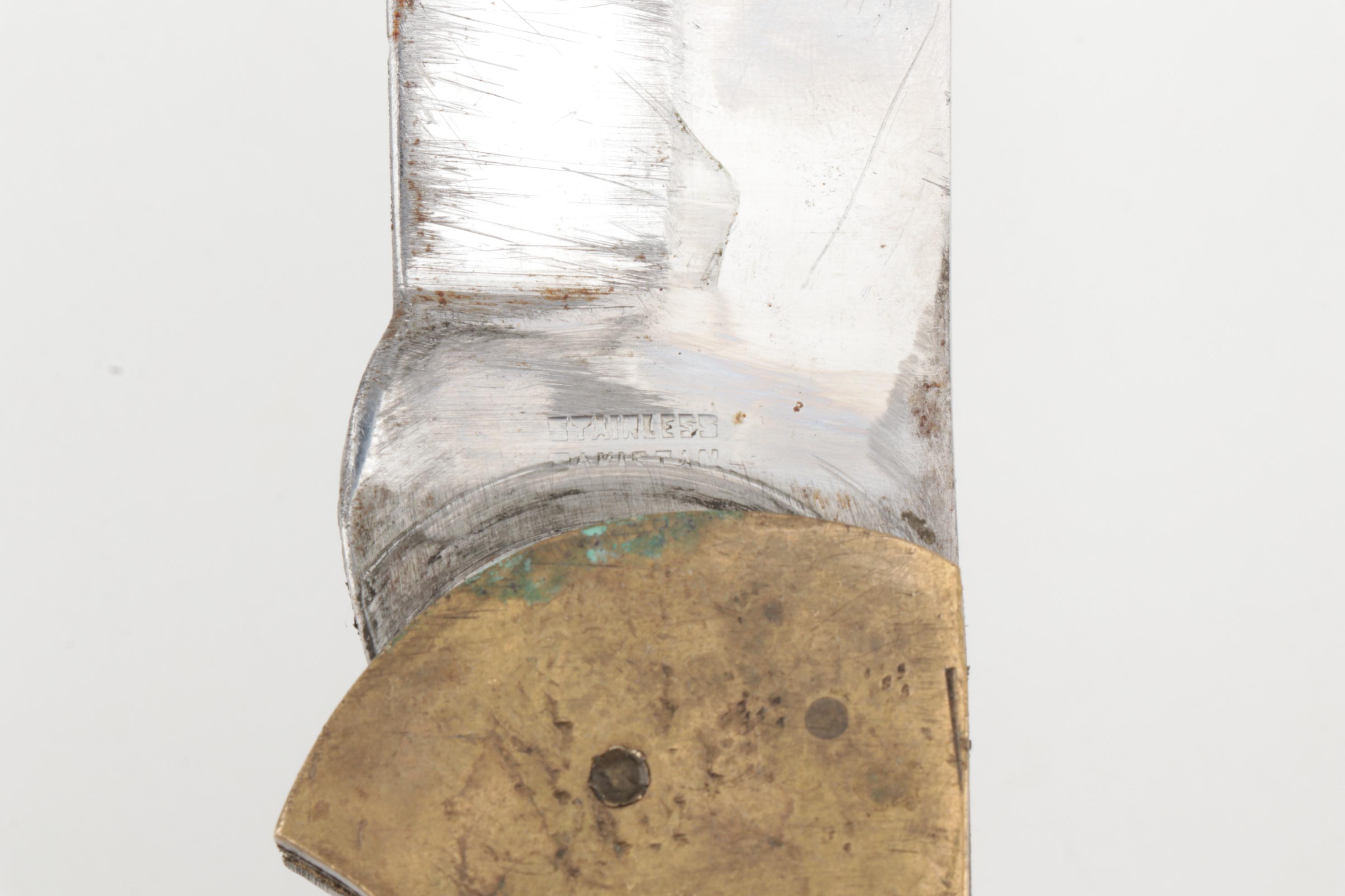 Chipaway Cutlery and  Pakistani Fixed and Folding Blade Knives