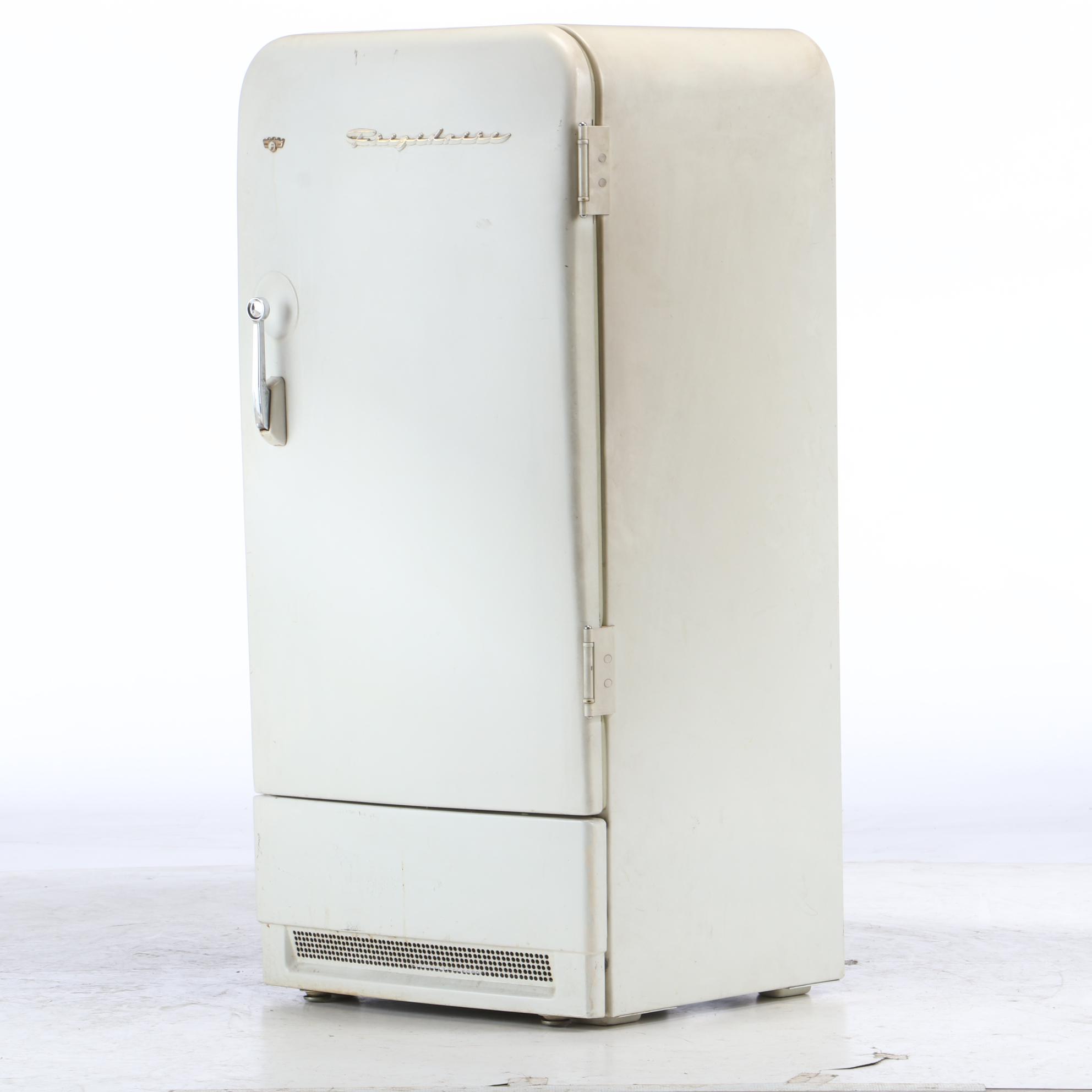 Vintage Frigidaire AT-61 Refrigerator, circa 1960