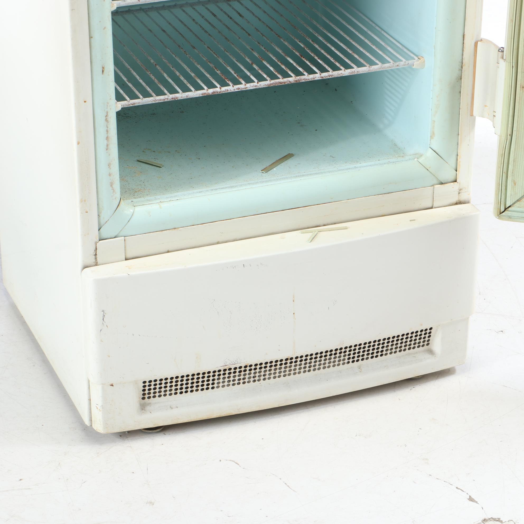 Vintage Frigidaire AT-61 Refrigerator, circa 1960