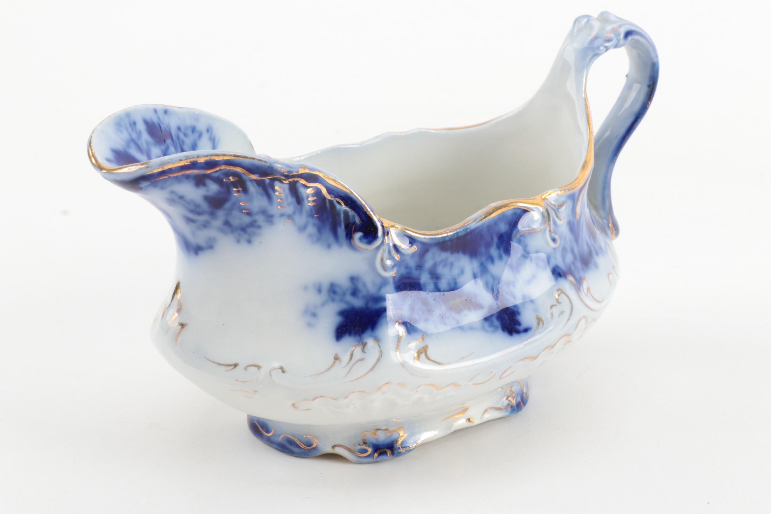 Ford & Sons Ltd "Weir" Flow Blue Gravy Boat with Other Gravy and Butter Pats