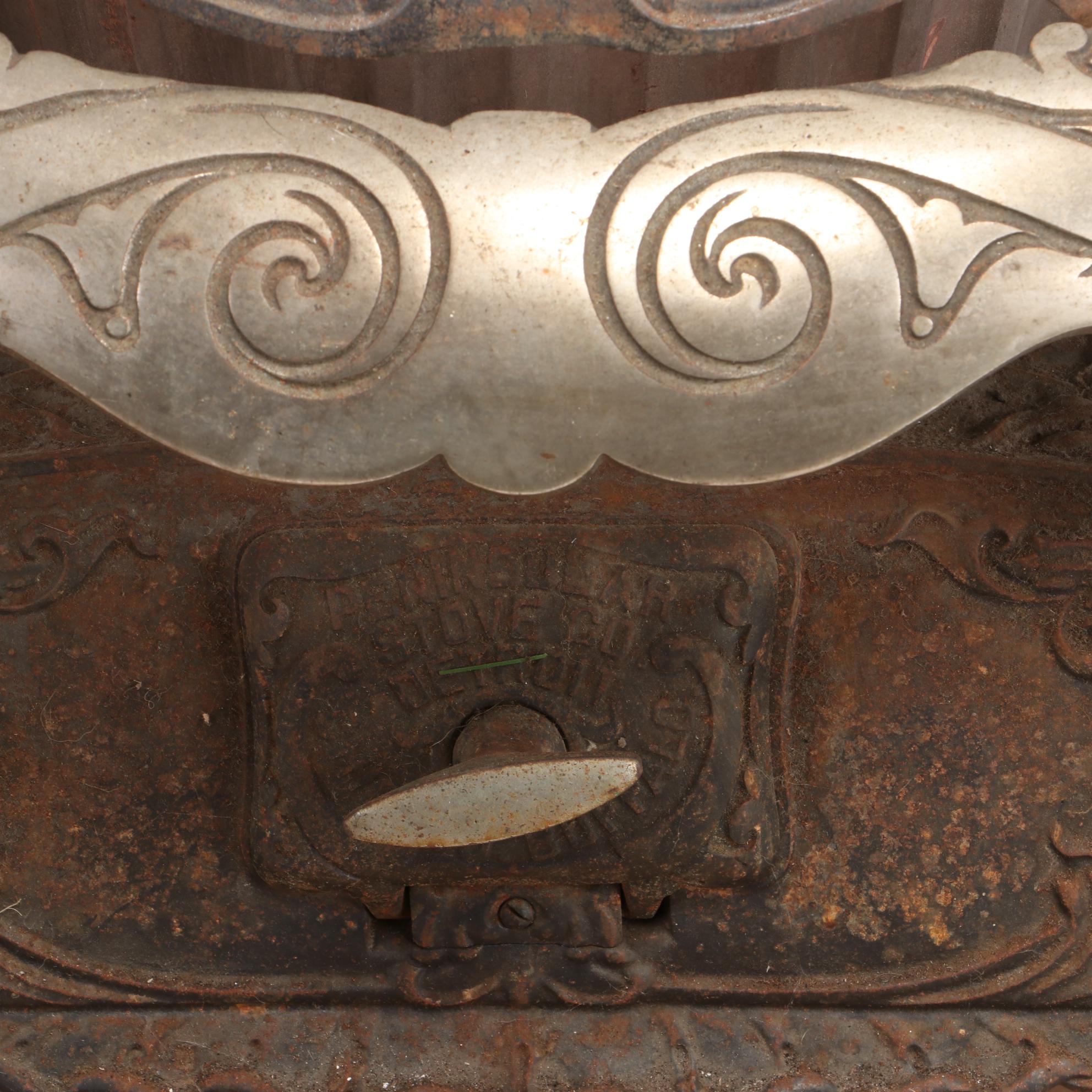 Peninsular Stove Co. Cast Iron Pot Belly Wood Buring Stove, Late 19th Century