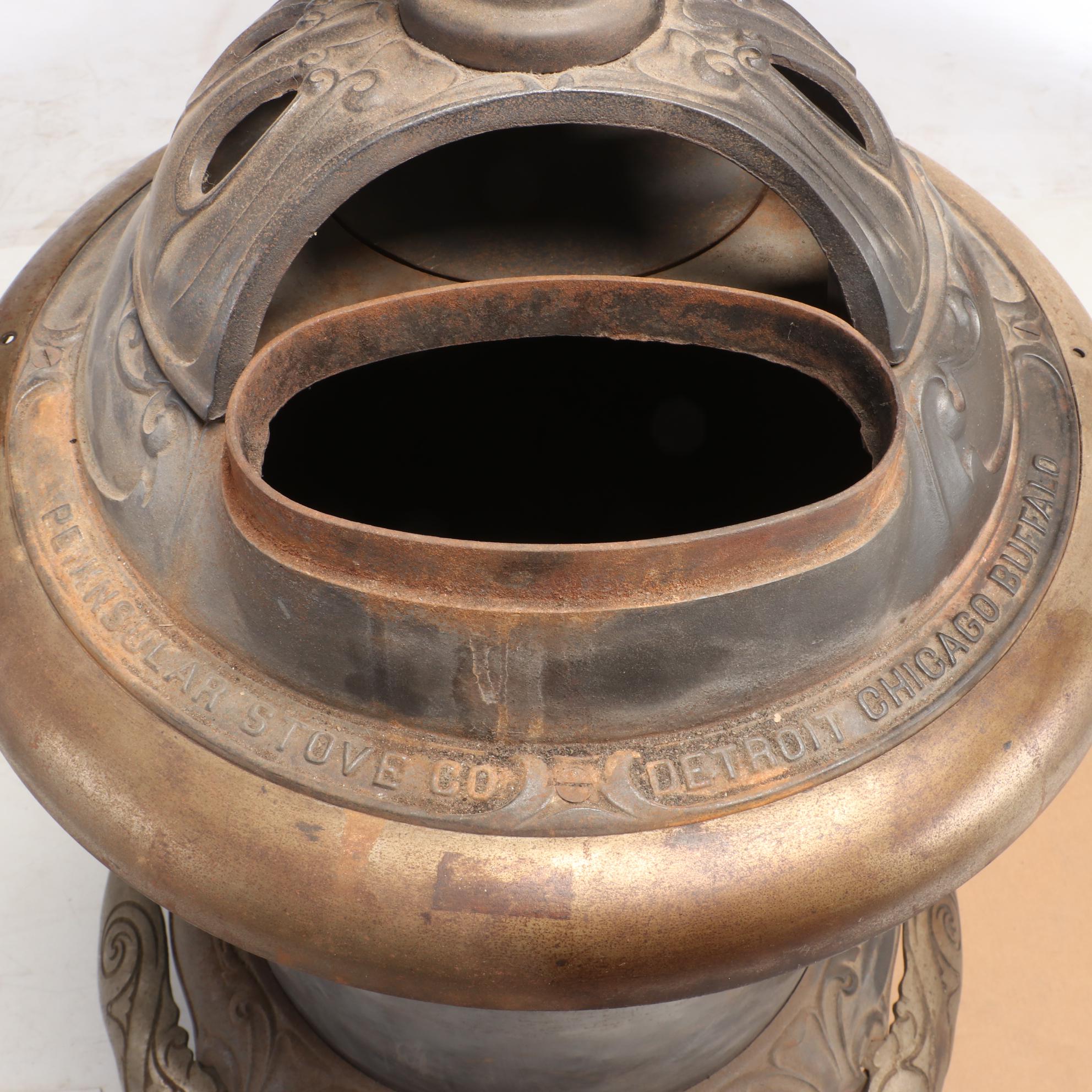 Peninsular Stove Co. Cast Iron Pot Belly Wood Buring Stove, Late 19th Century