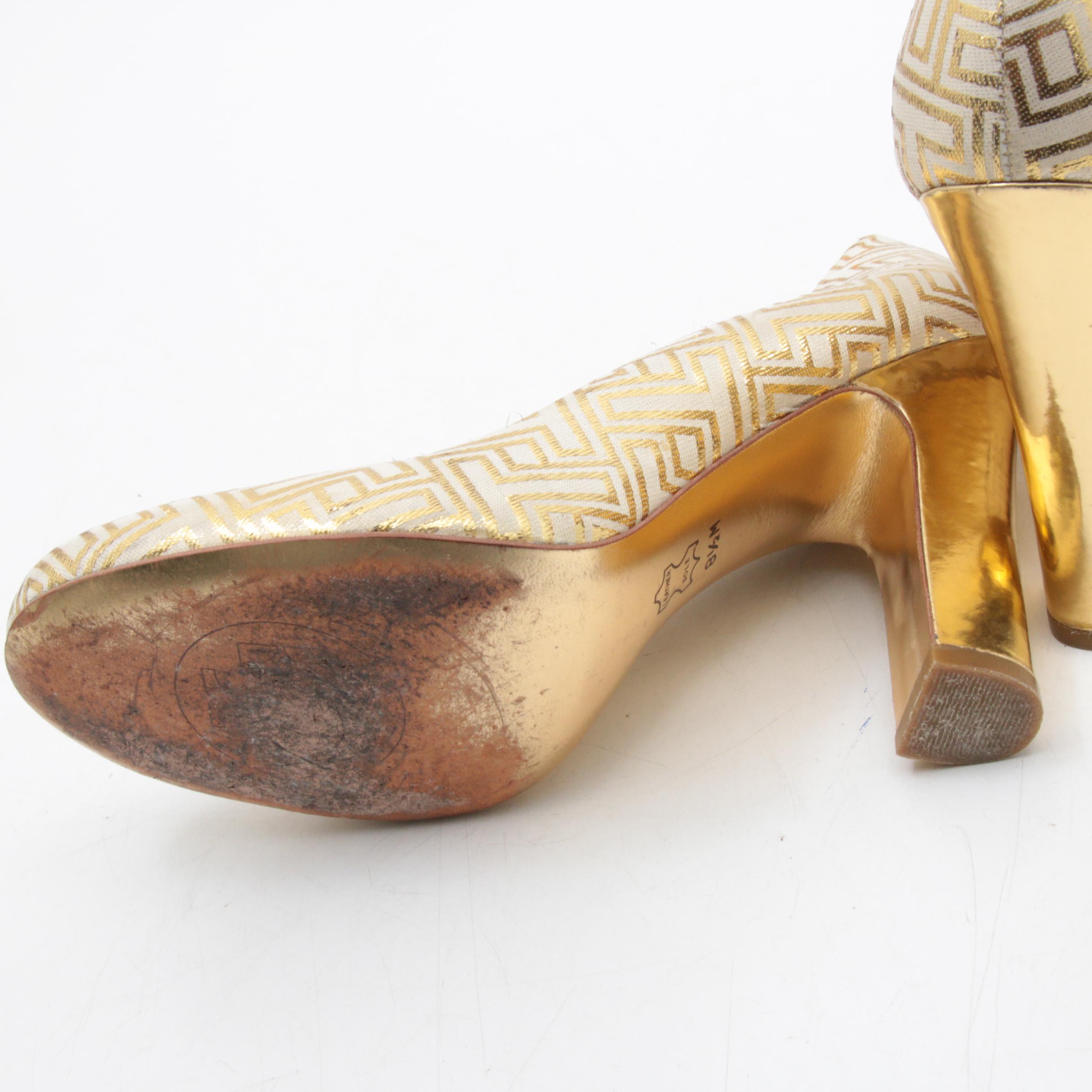 Tory Burch Colin Gold Metallic Round Toe Heels