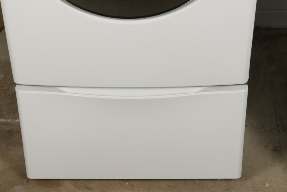 LG Electronics Truesteam Sensor Dry Smart Stackable Front Load Electric Dryer