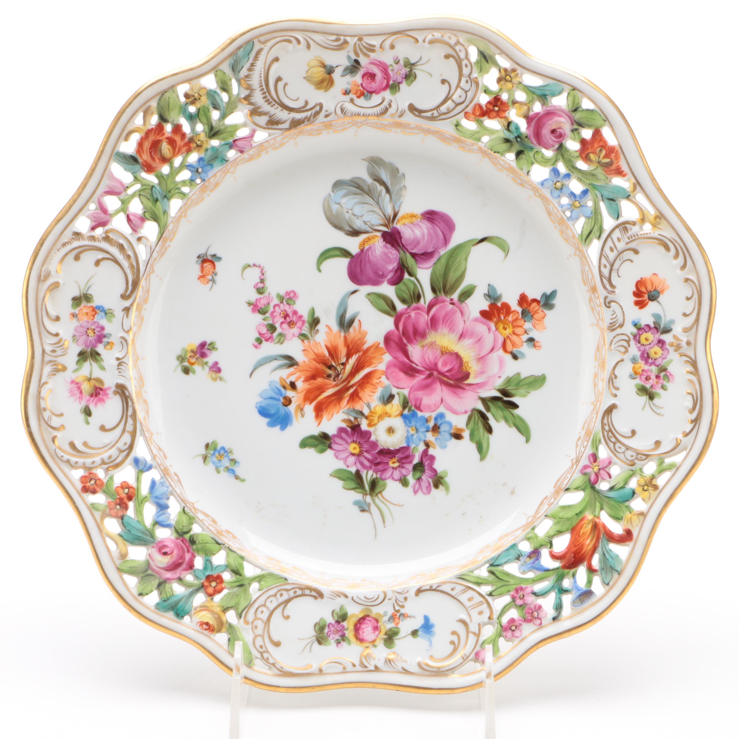 Carl Thieme Dresden Hand-Painted Pierced Porcelain Dinner Plates and Cake Plate