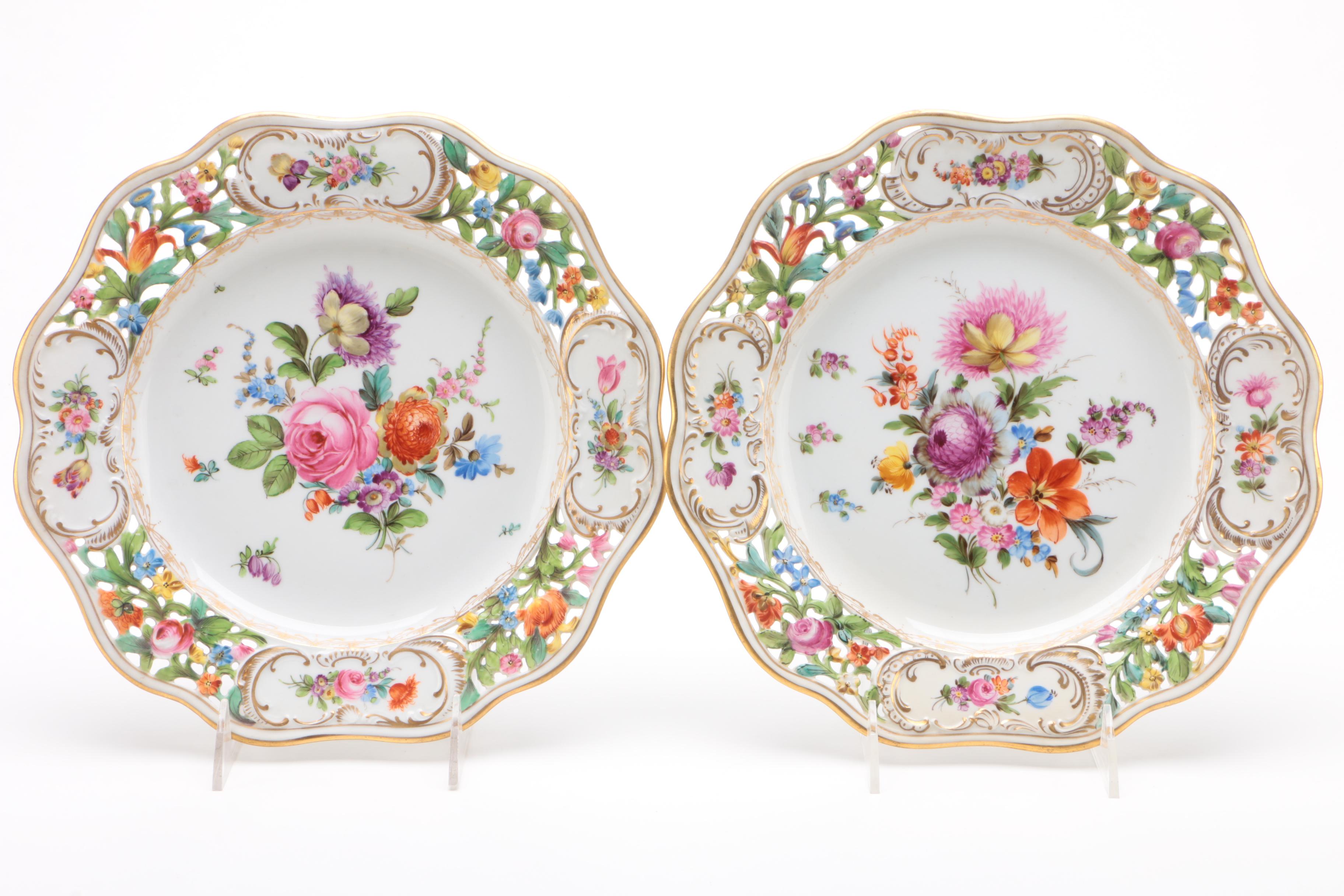 Carl Thieme Dresden Hand-Painted Pierced Porcelain Dinner Plates and Cake Plate