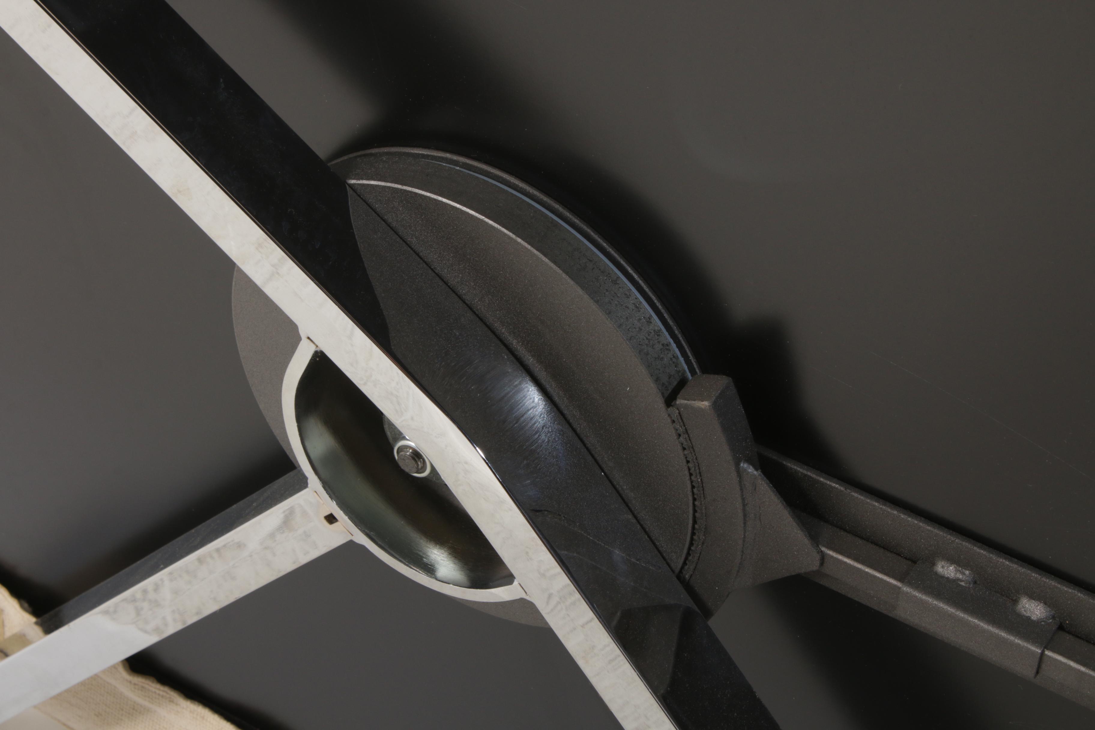 Swivel-Top Chaise Attributed to Piero Lissoni for Cassina