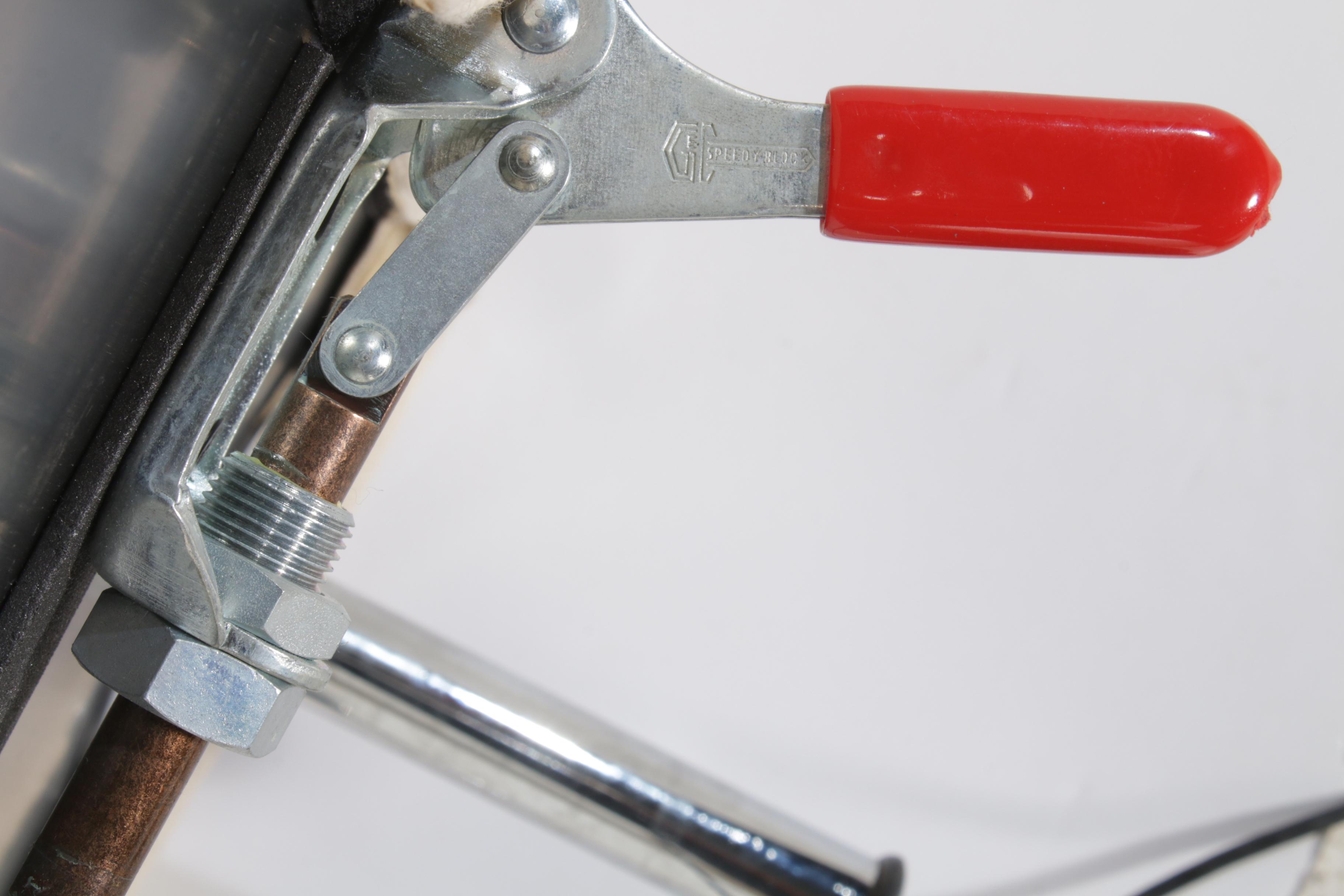 Swivel-Top Chaise Attributed to Piero Lissoni for Cassina