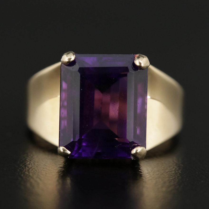 10K Yellow Gold Amethyst Scrollwork Ring