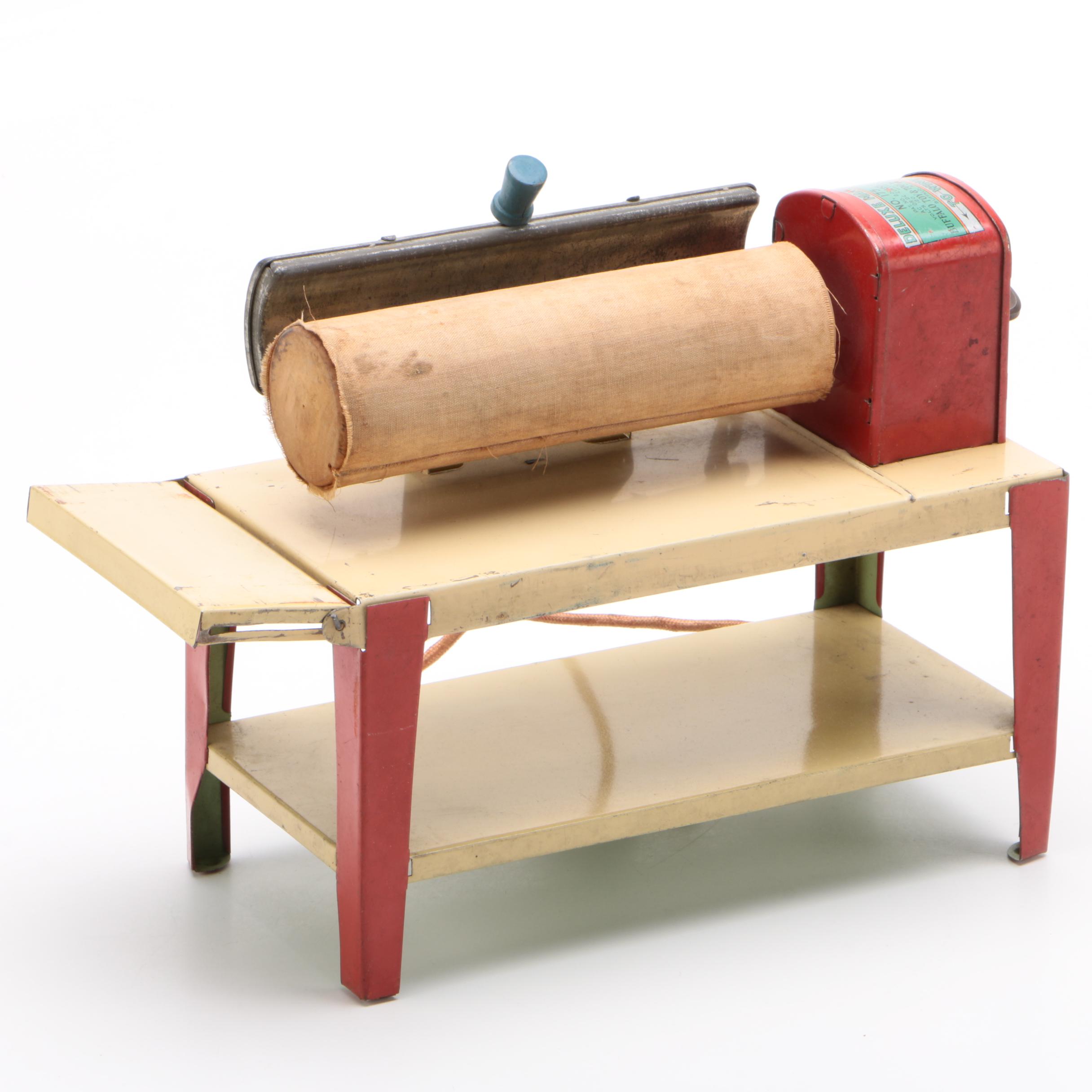 Child's Ironing Mangle "Deluxe Mangle" Buffalo Toy & Toy Works, 1930s