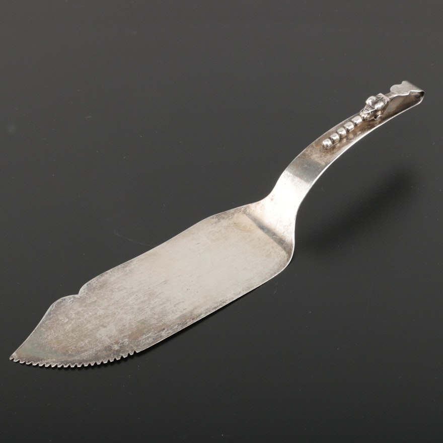 F. Ramirez of Mexico City Sterling Silver Fish Server, Mid/Late 20th Century