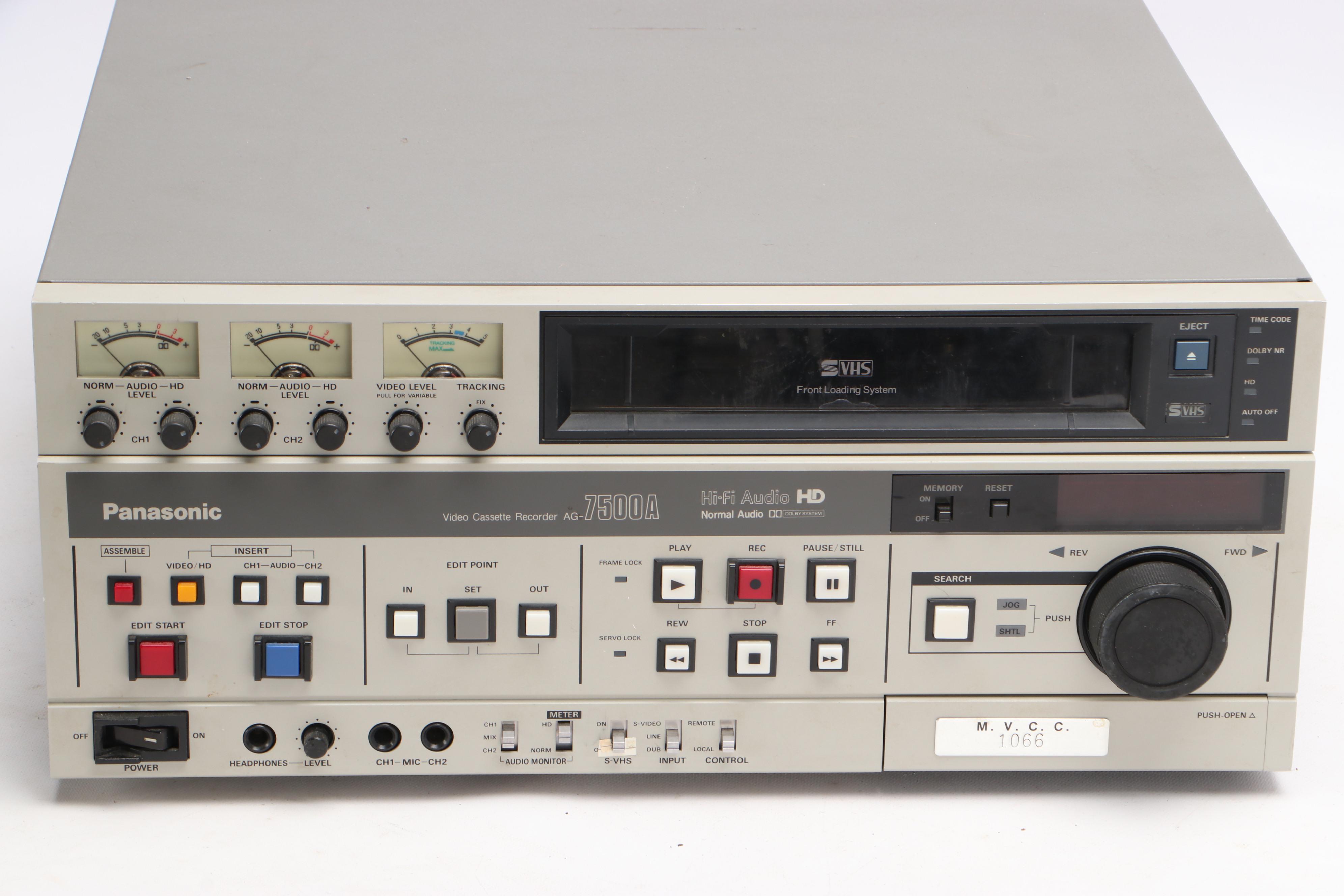 Panasonic Professional Video Cassette Recorder, Model AG-7500A