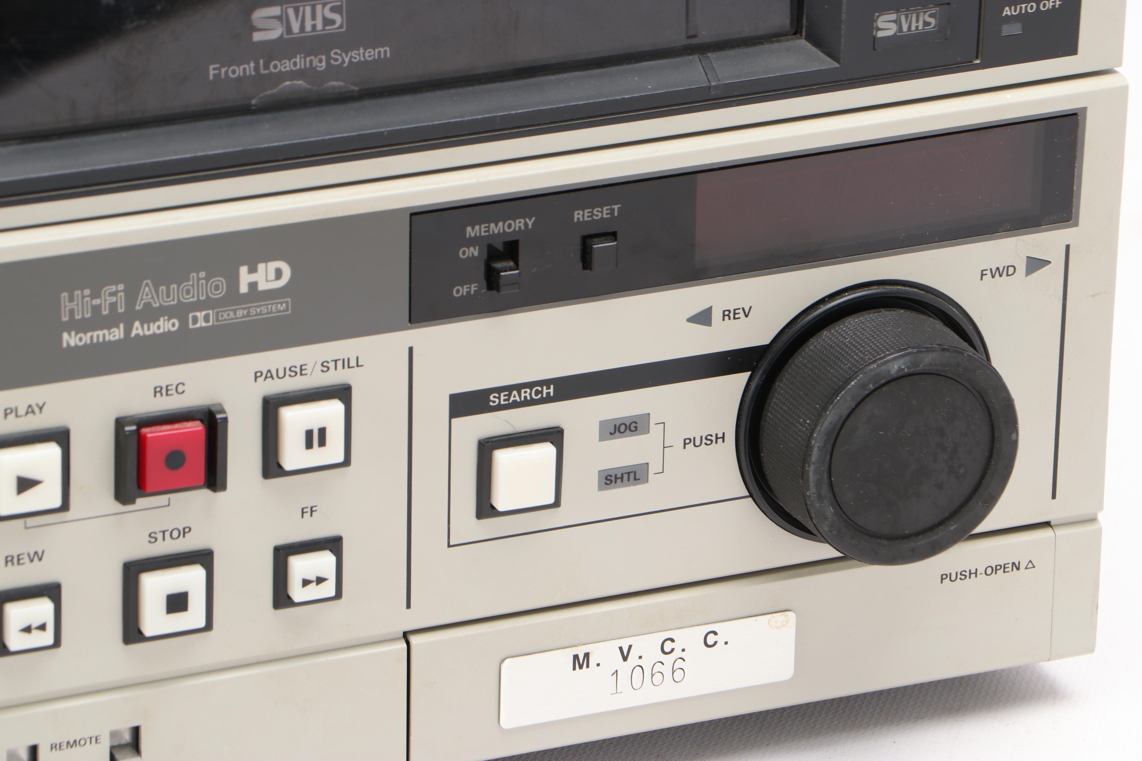 Panasonic Professional Video Cassette Recorder, Model AG-7500A