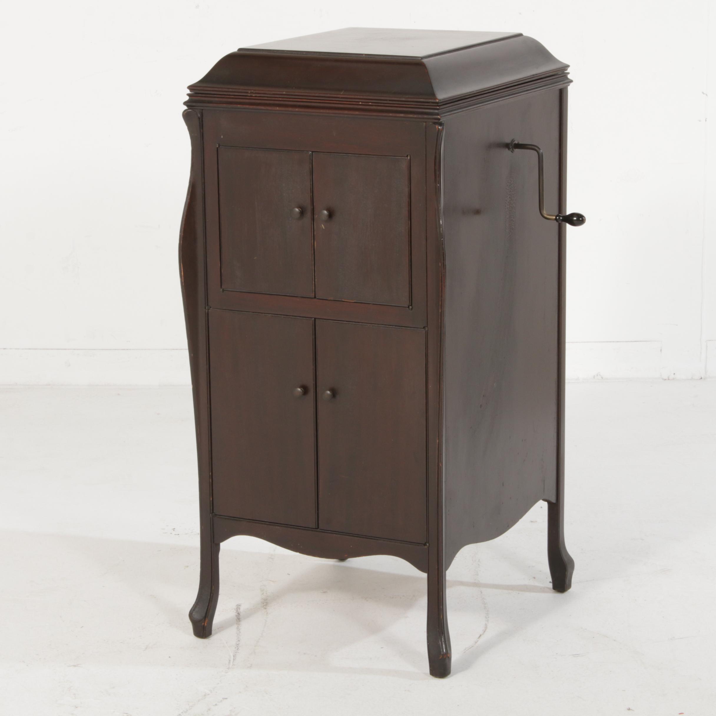 Wurlitzer Victrola "Victor Talking Machine" Mahogany Cased Phonograph, 1920s