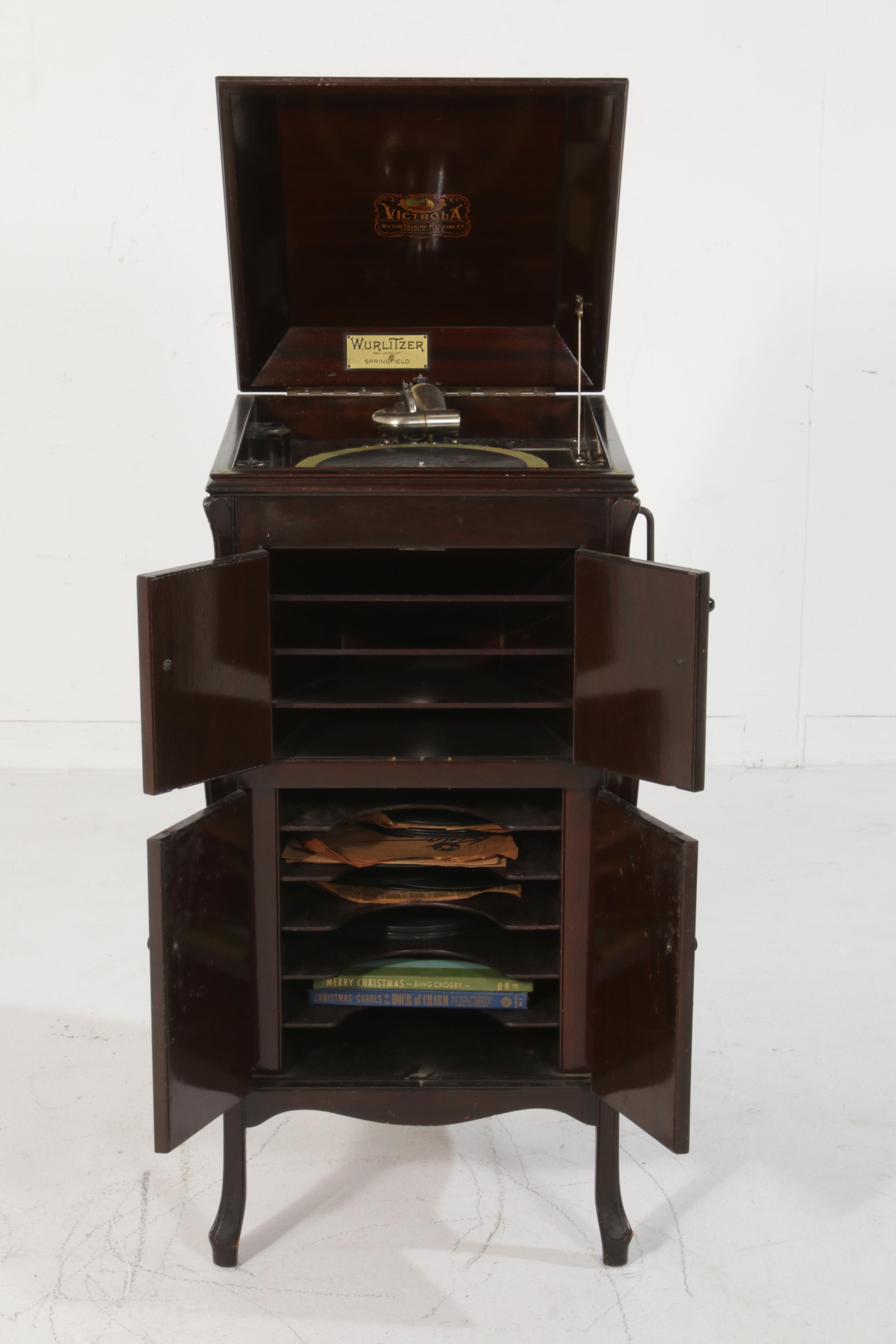 Wurlitzer Victrola "Victor Talking Machine" Mahogany Cased Phonograph, 1920s