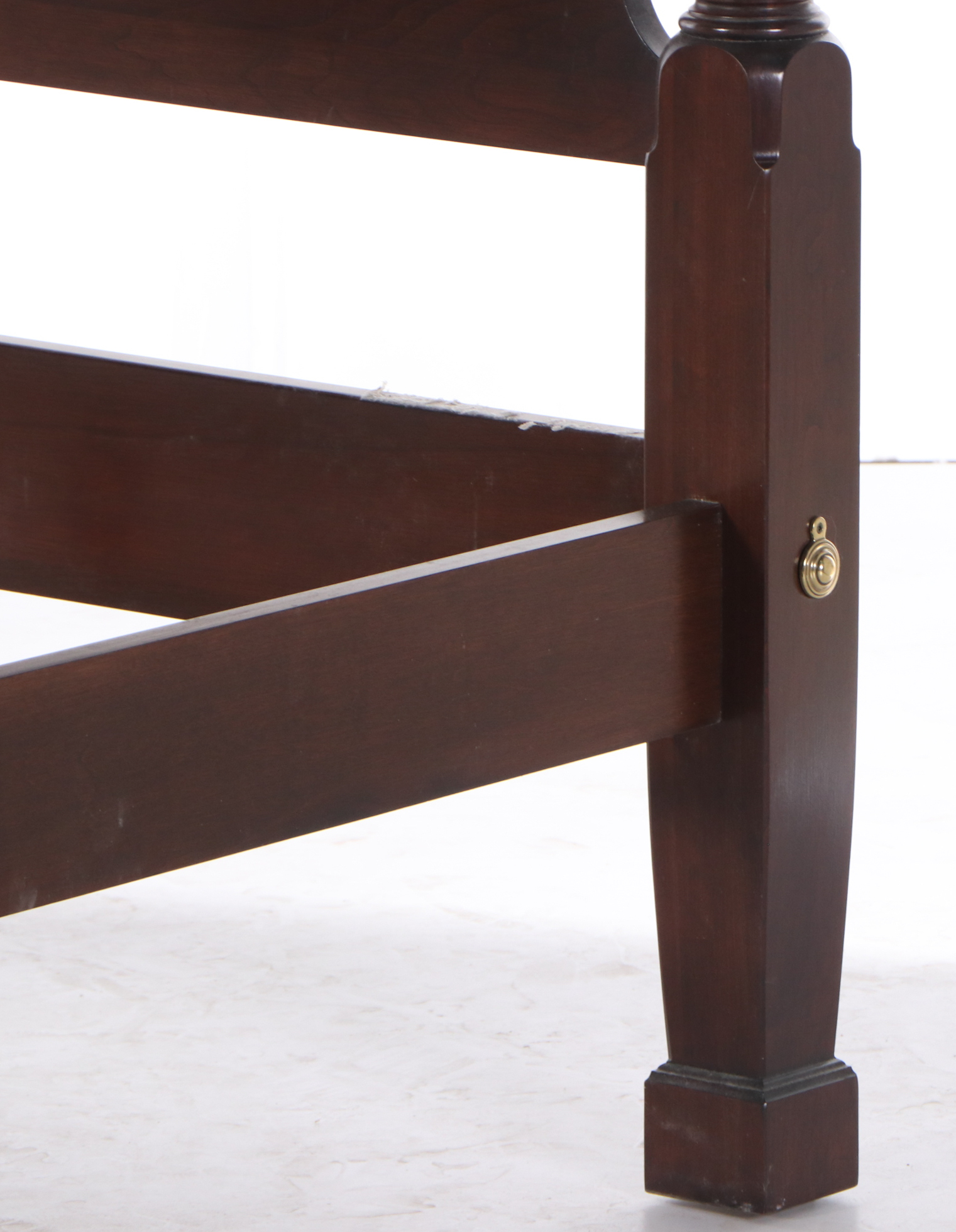 Ethan Allen Rice-Carved Cherry Bed with Canopy in Queen Size