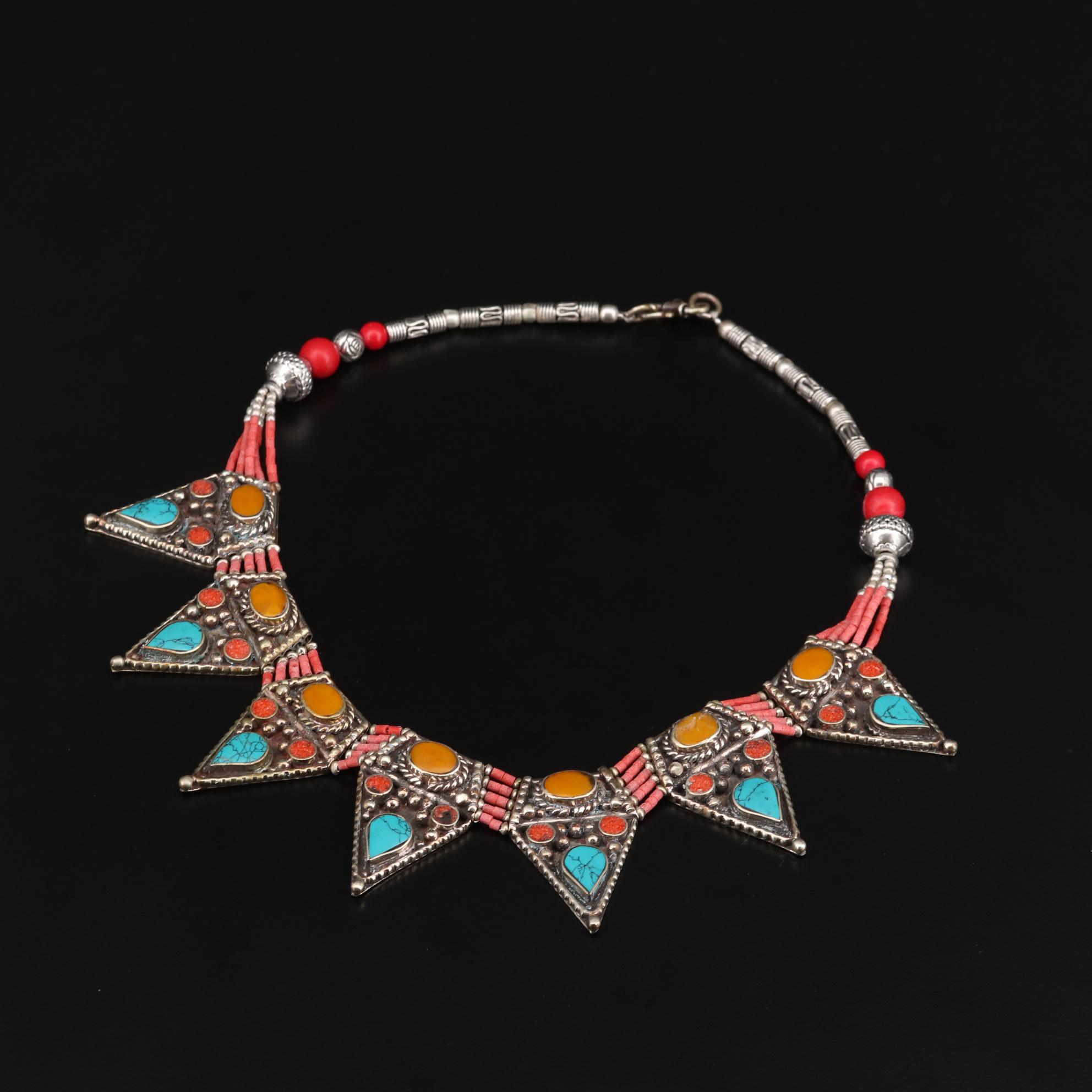 Collar Necklace with Imitation Gemstones, Chipped Coral in Resin and Jasper
