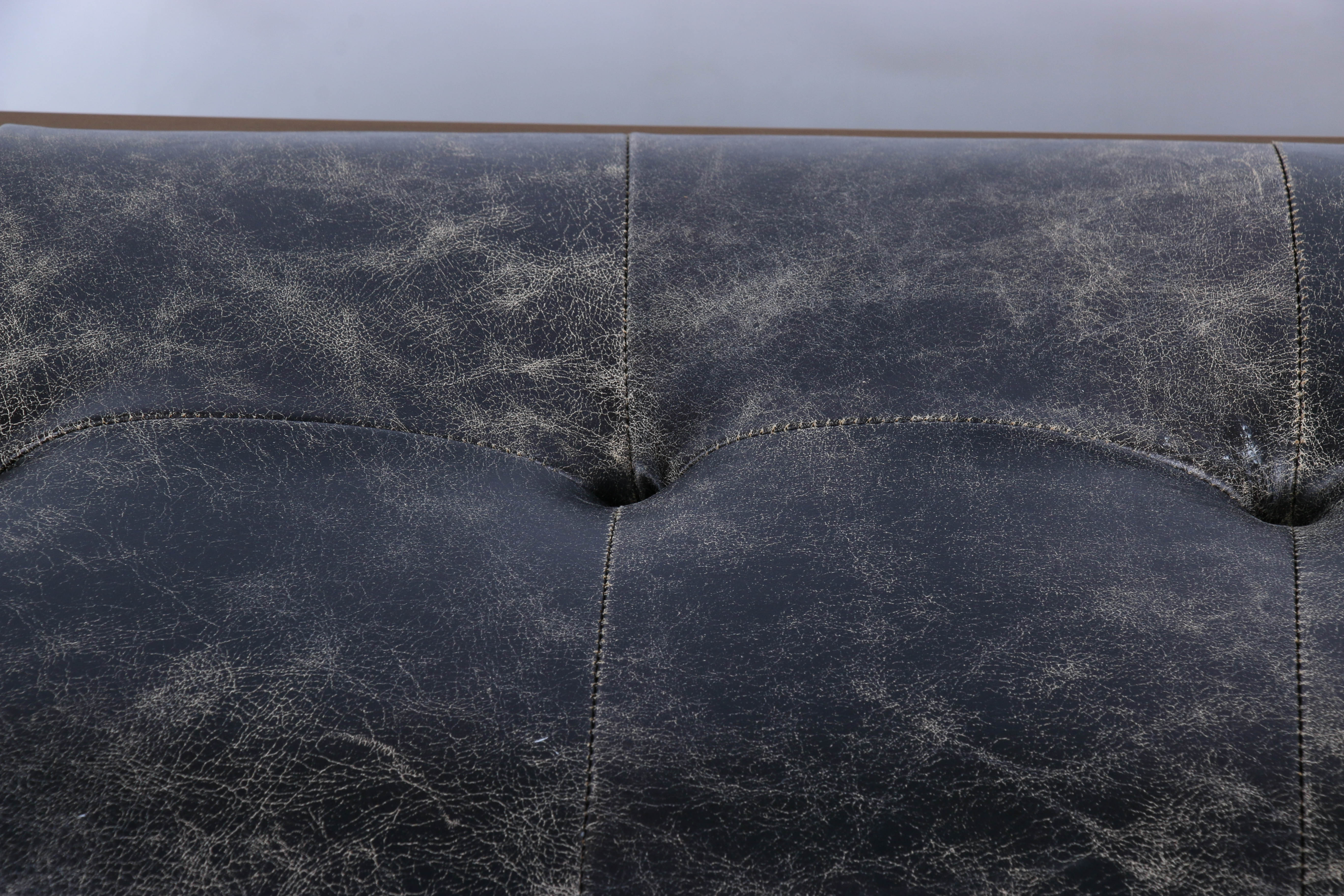 Four Hands "Oxford" Blind-Tufted Bench, Contemporary