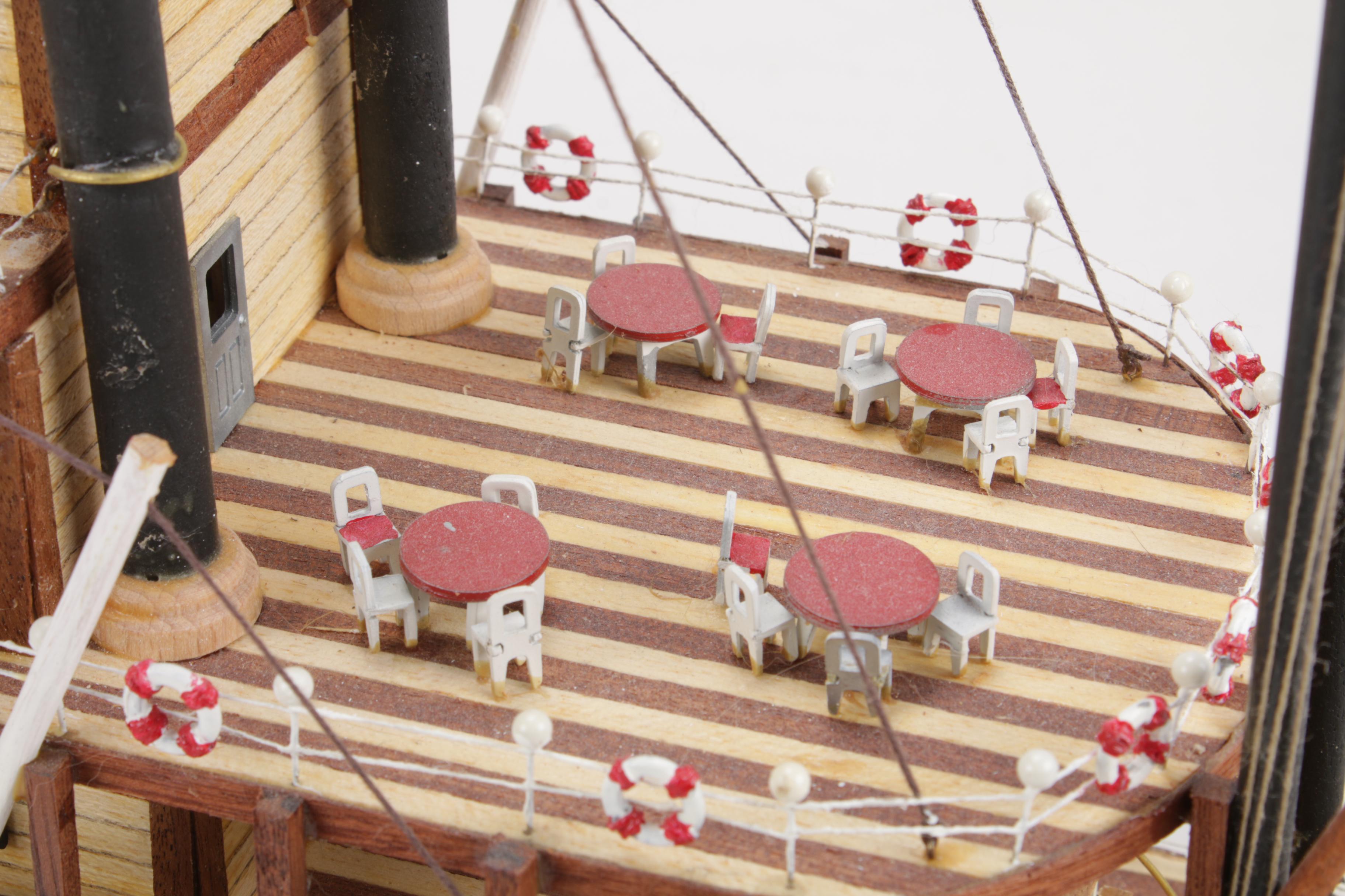 Occre "Spirit of Mississippi" Riverboat Model