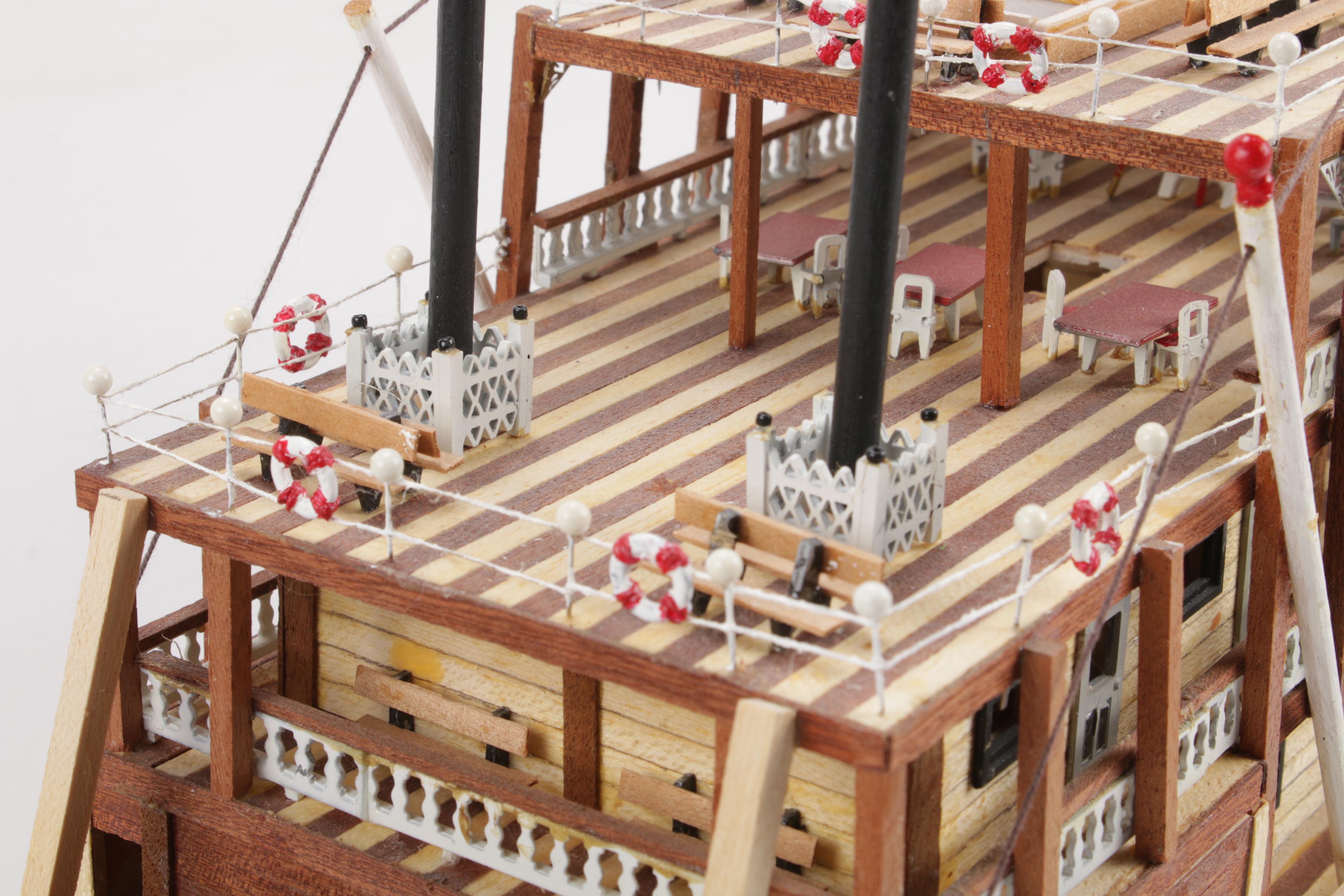 Occre "Spirit of Mississippi" Riverboat Model