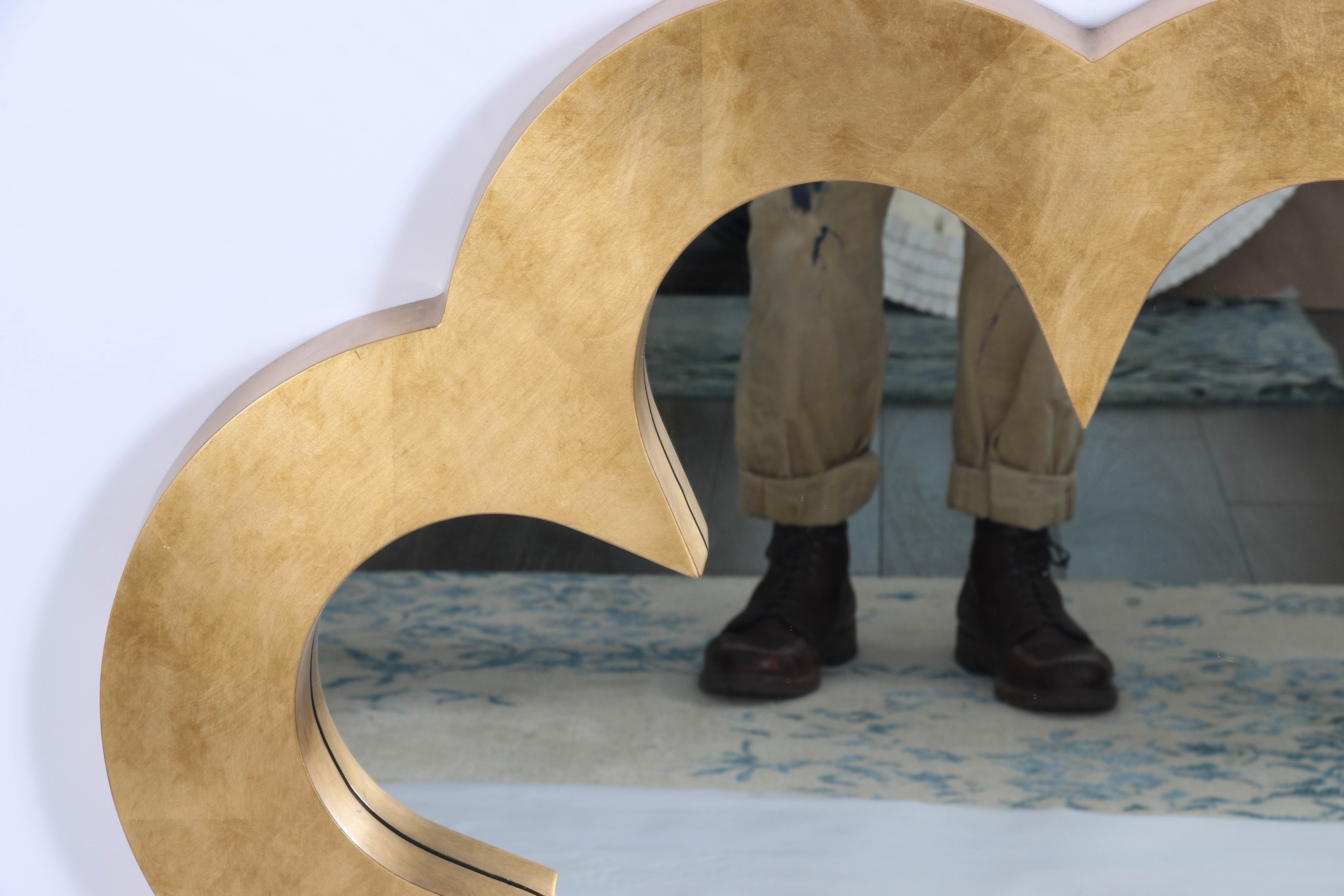 Bassett Furniture Modern Flower-Shaped Wall Mirror