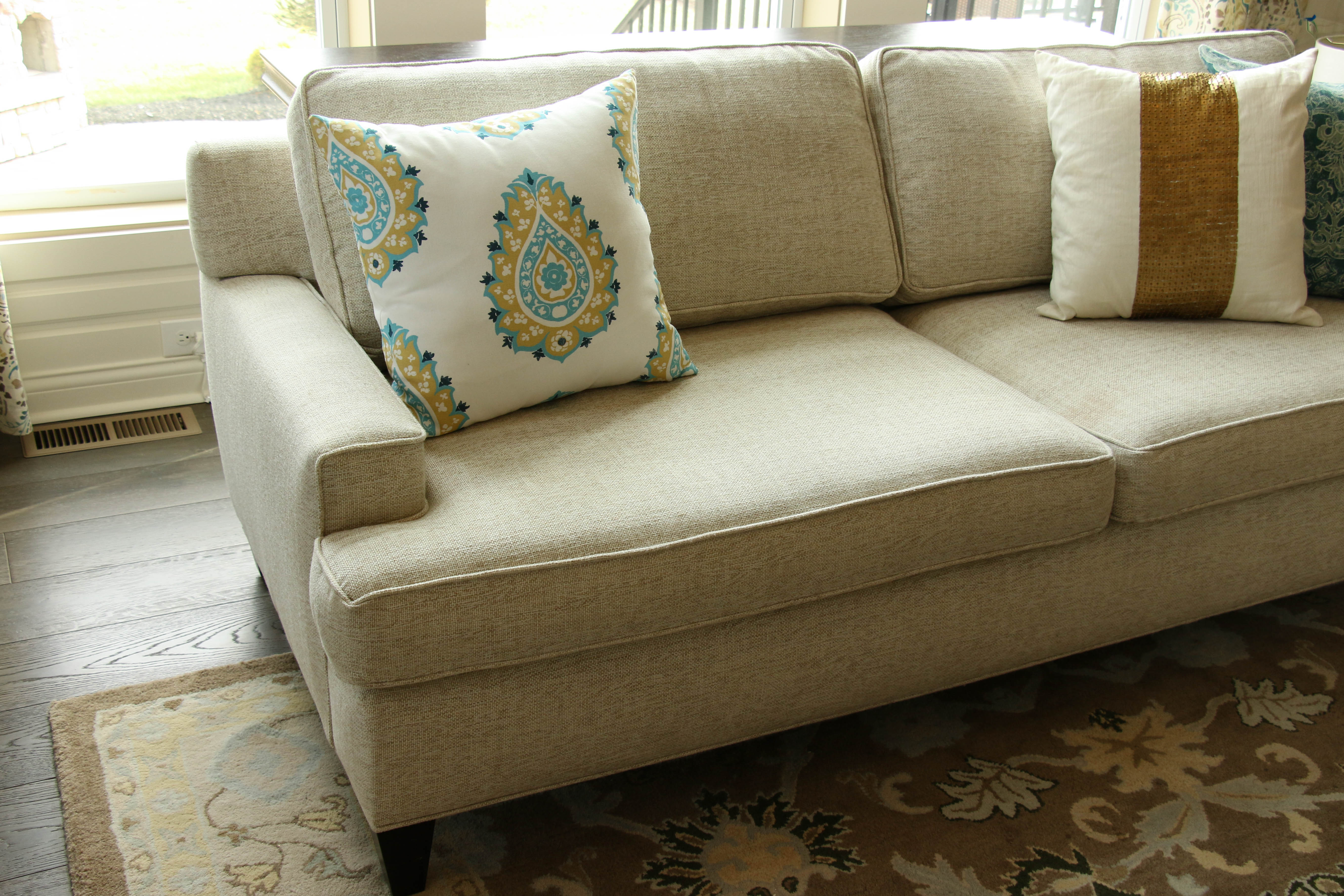 Rowe Furniture Woven Upholstered Sofa and Decorative Pillows