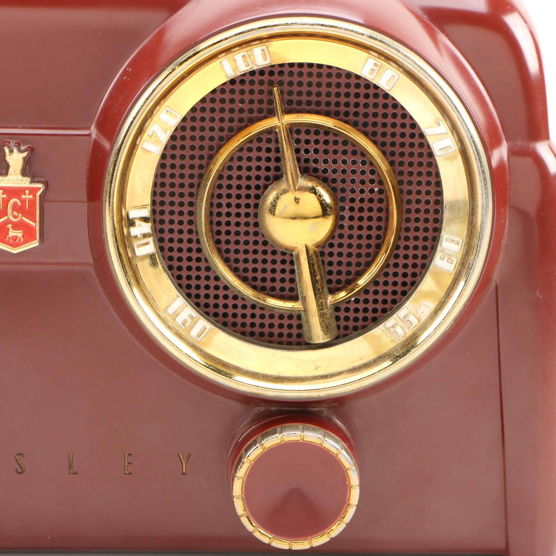 Mid Century Modern Crosley Clock Radio, 1950s