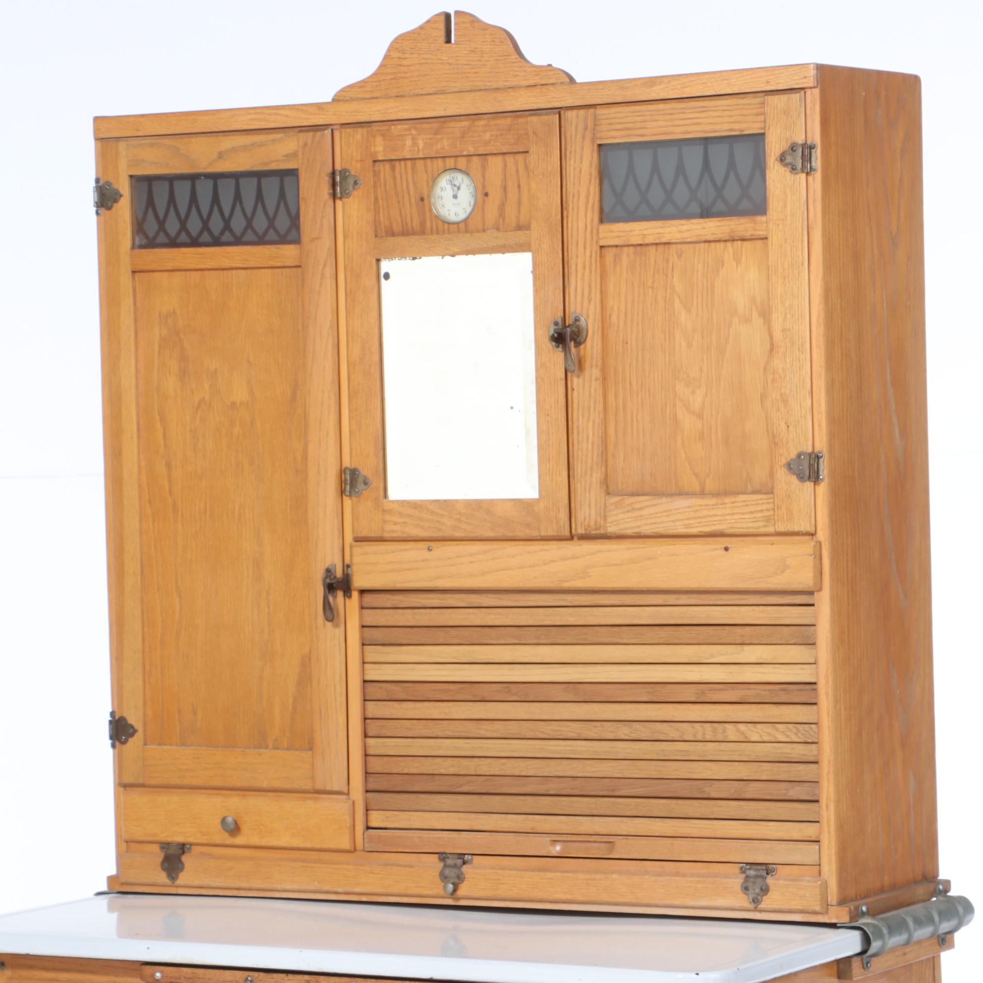 Boone Kitchen Cabinet Company Oak Hoosier-Style Cabinet, circa 1930