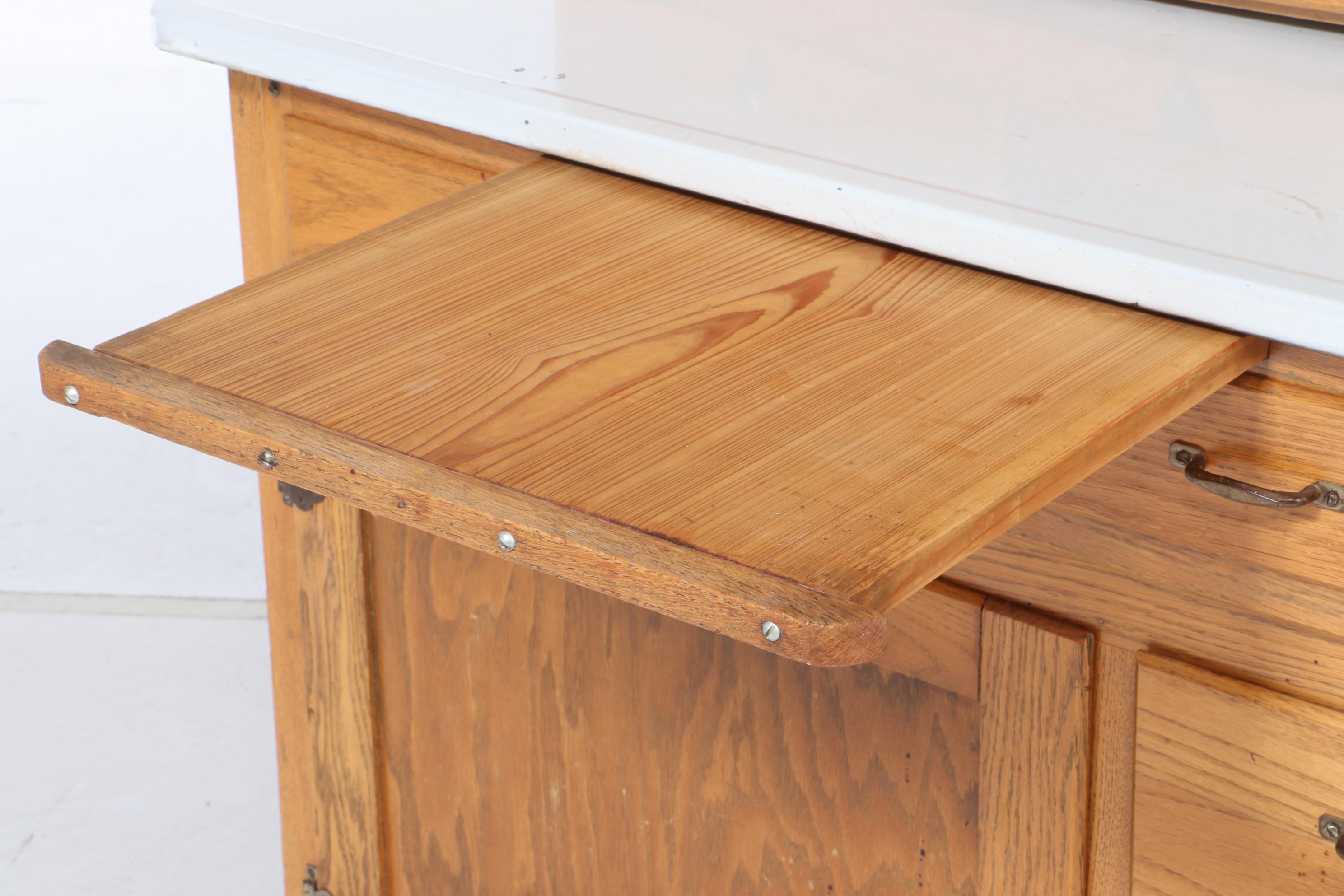 Boone Kitchen Cabinet Company Oak Hoosier-Style Cabinet, circa 1930
