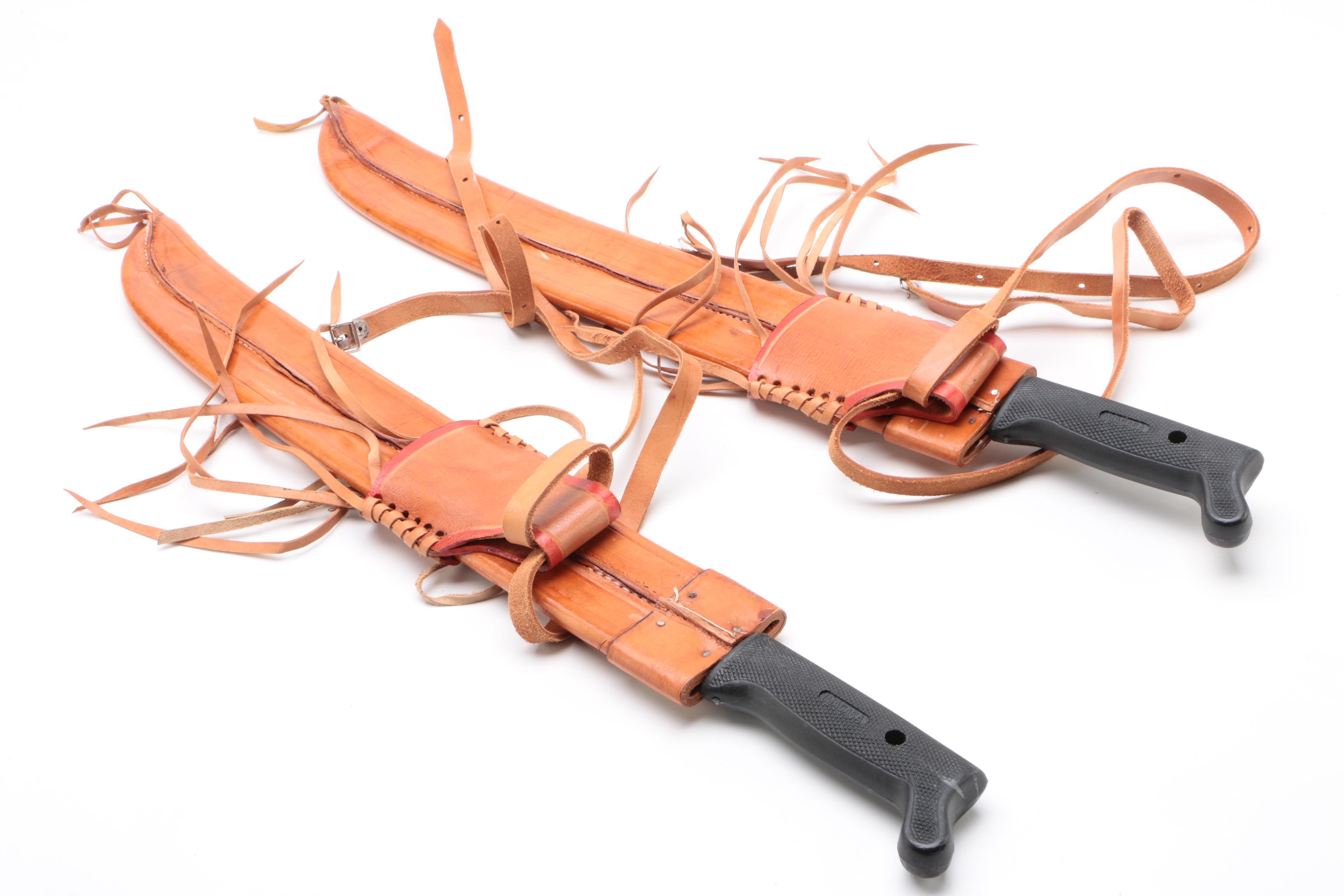 El Salvador Imasco La Marca Corneta Model No. 127 Machetes with Leather Sheaths