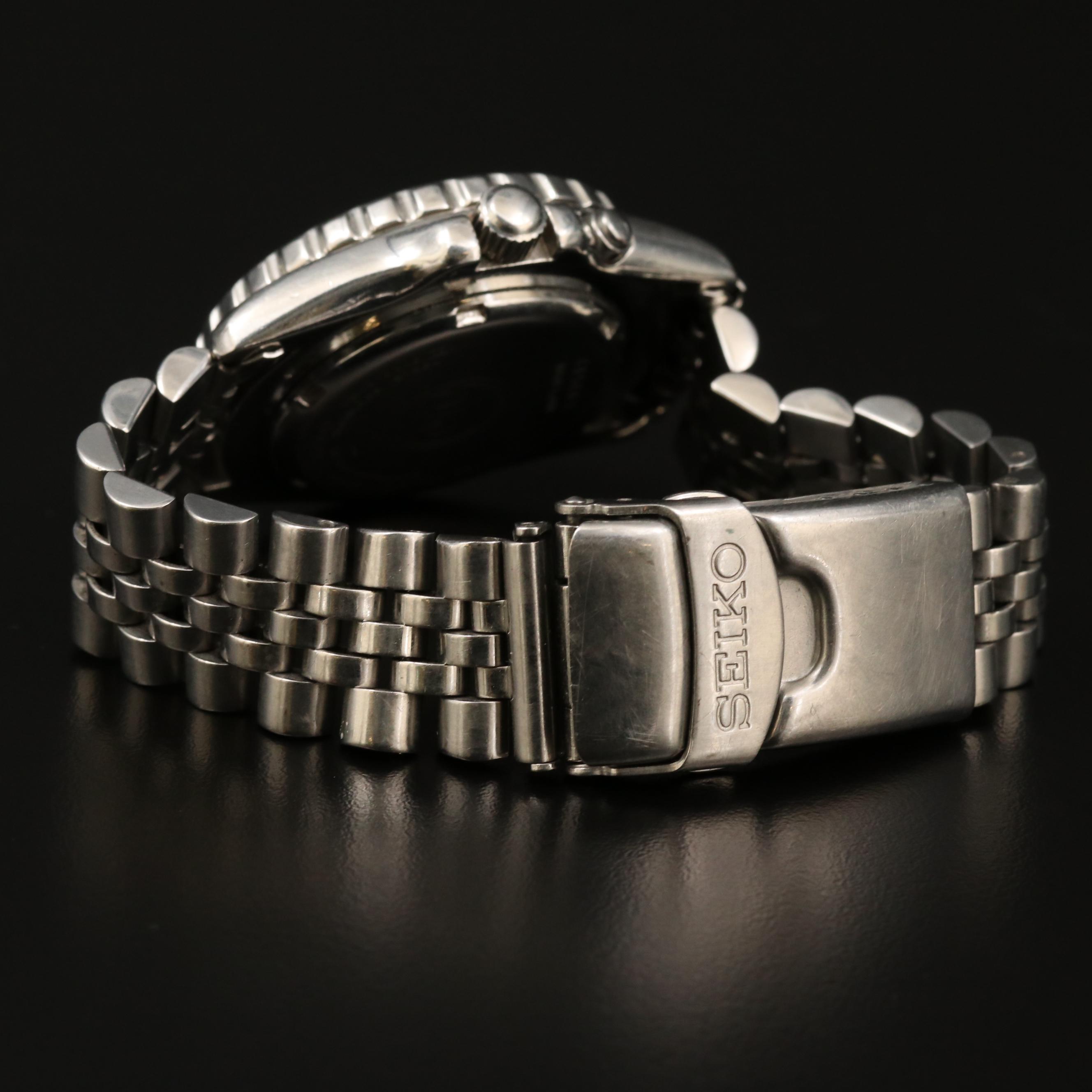 Seiko SKJ Kinetic Sports 200 Stainless Steel Watch