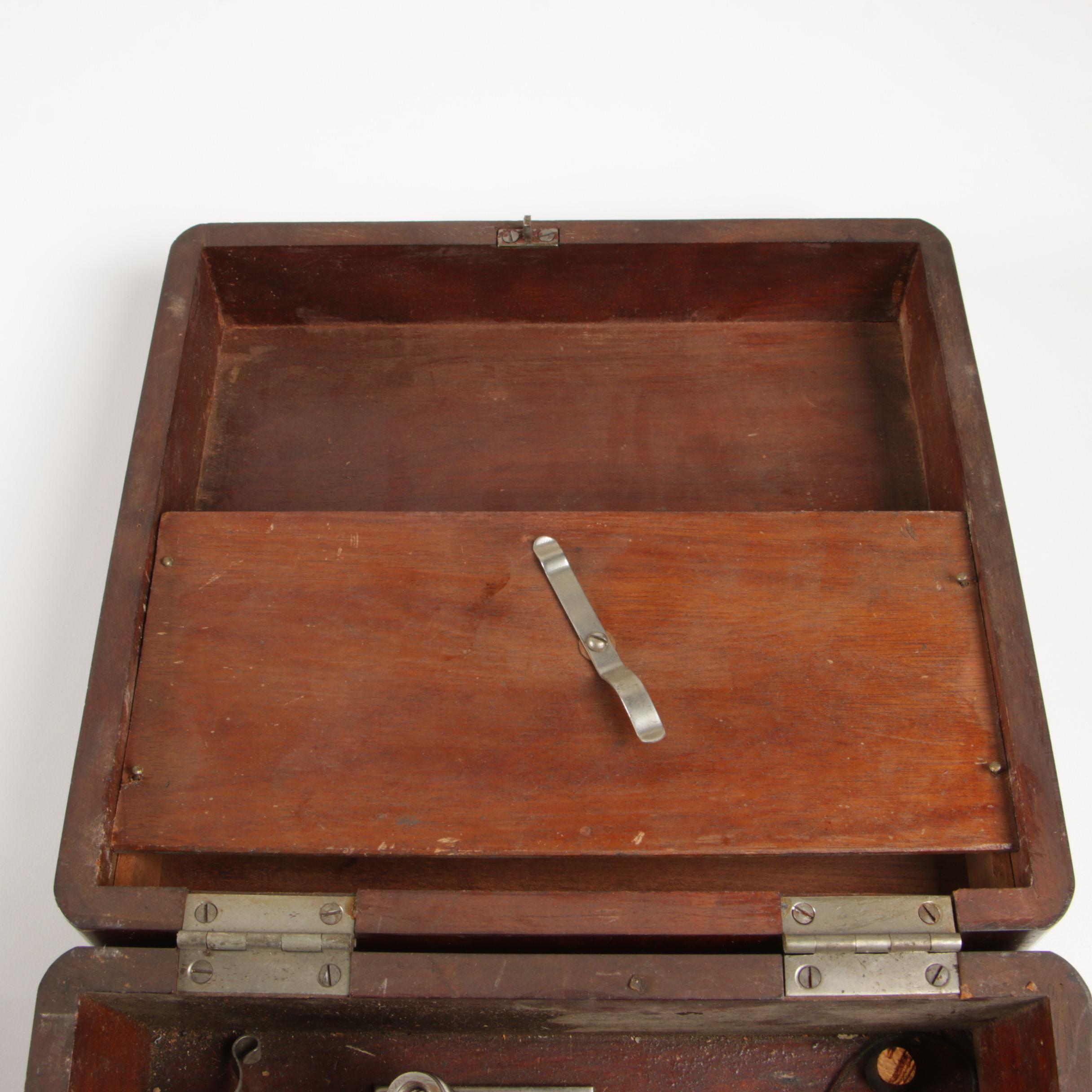 Robertson-Thompson Steam Engine Indicator