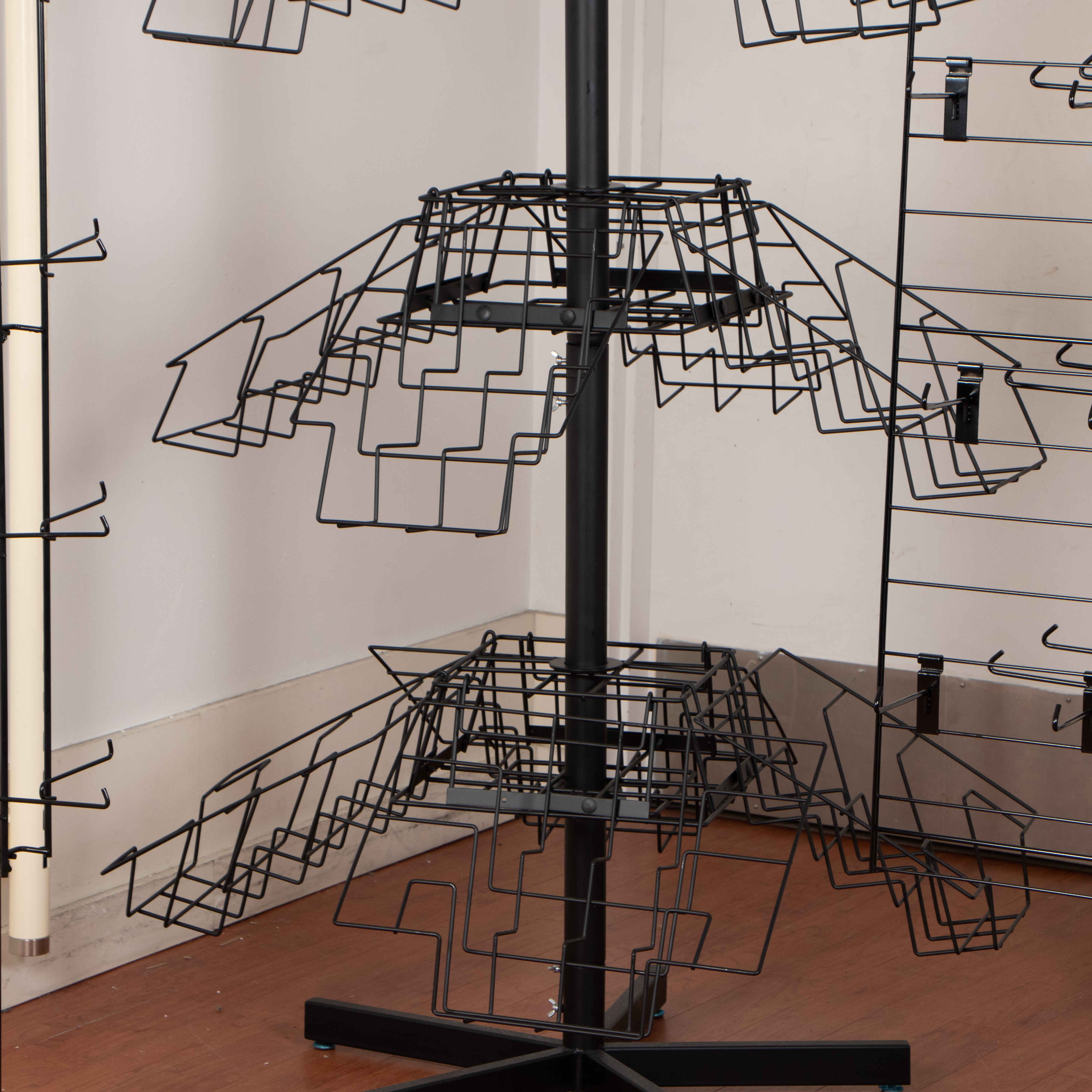Rotating Metal Store Fixture Display Racks