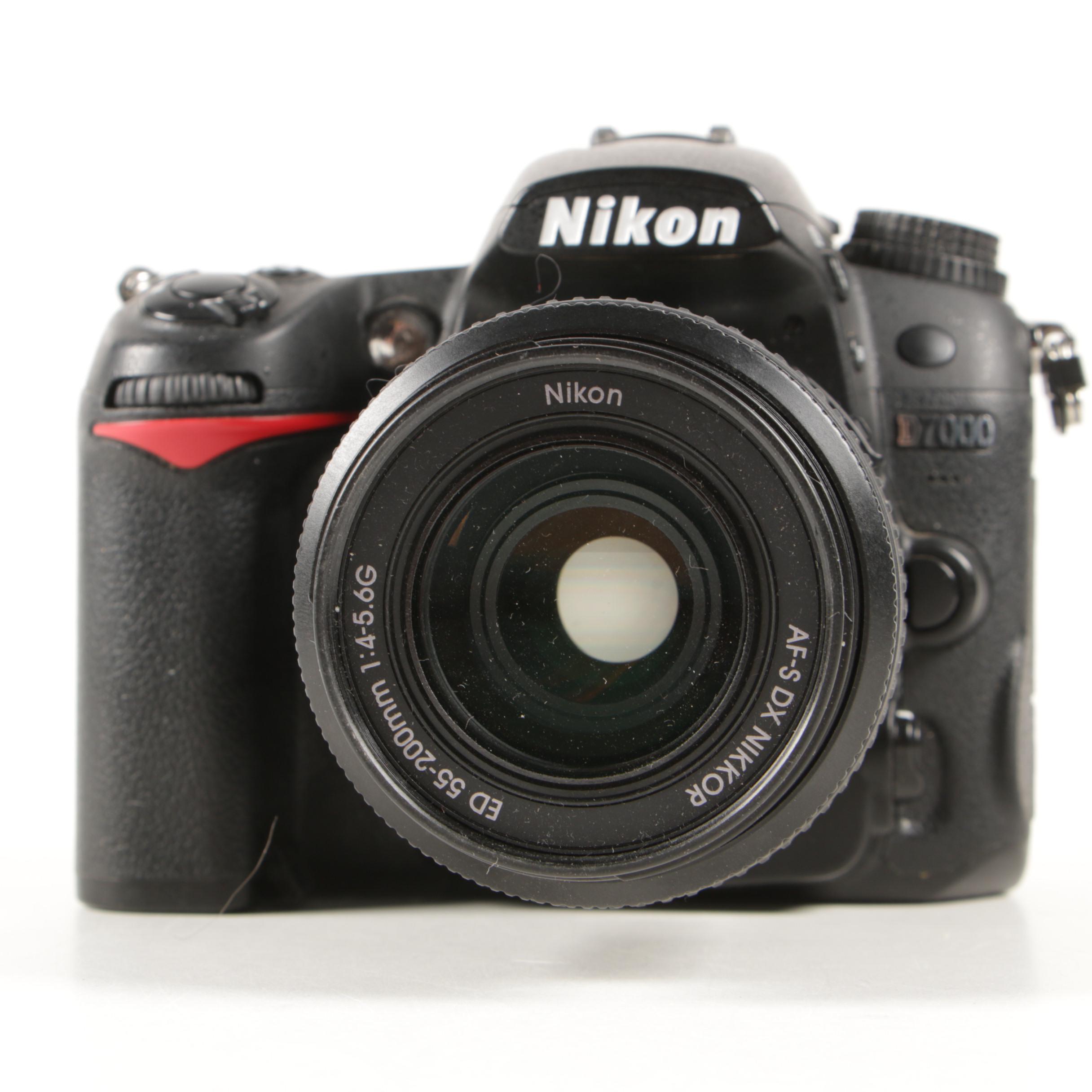 Nikon D7000 Camera with Accessories