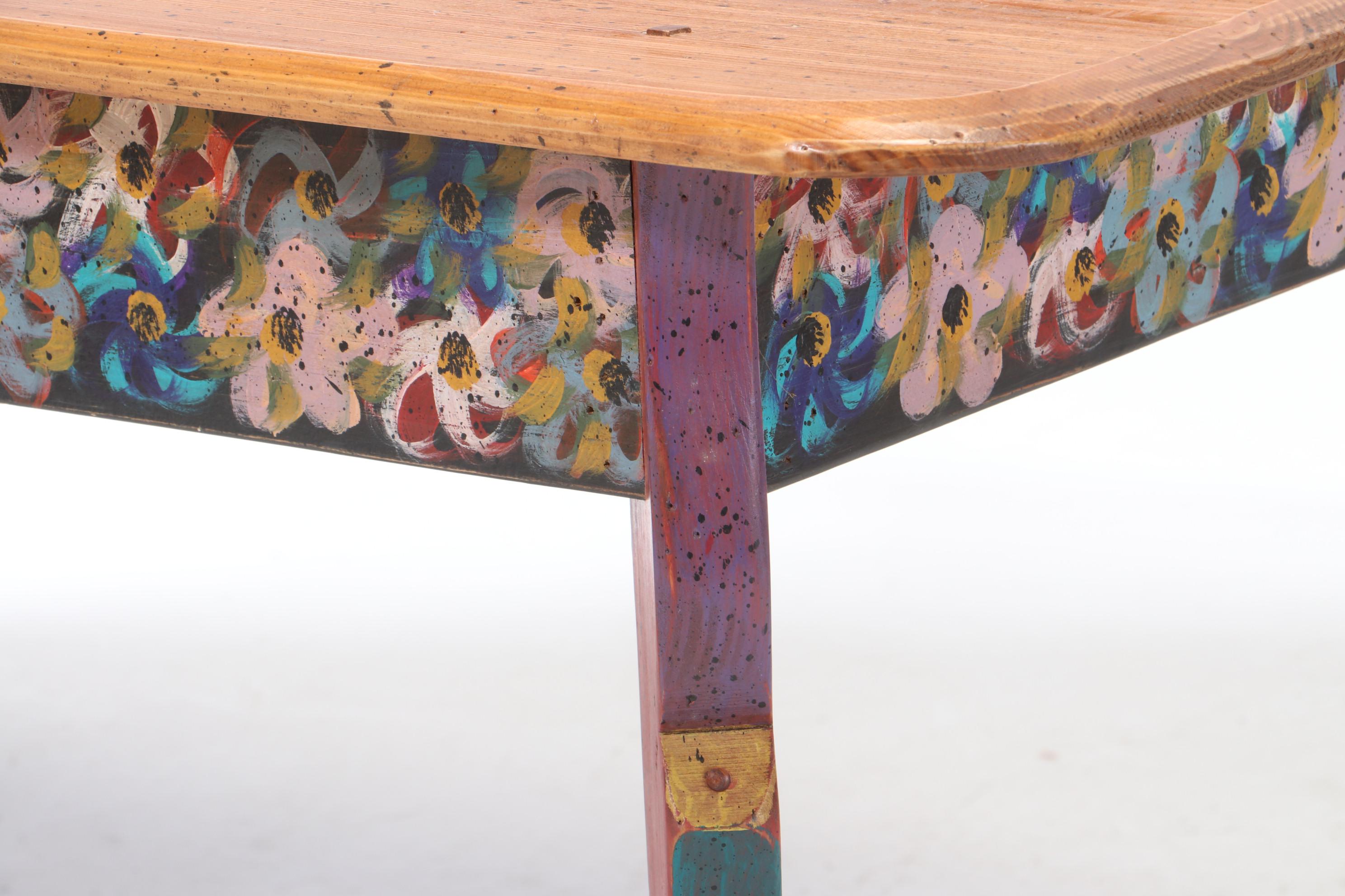 David Marsh Paint-Decorated Pine Table and Six Maple Chairs, Late 20th Century