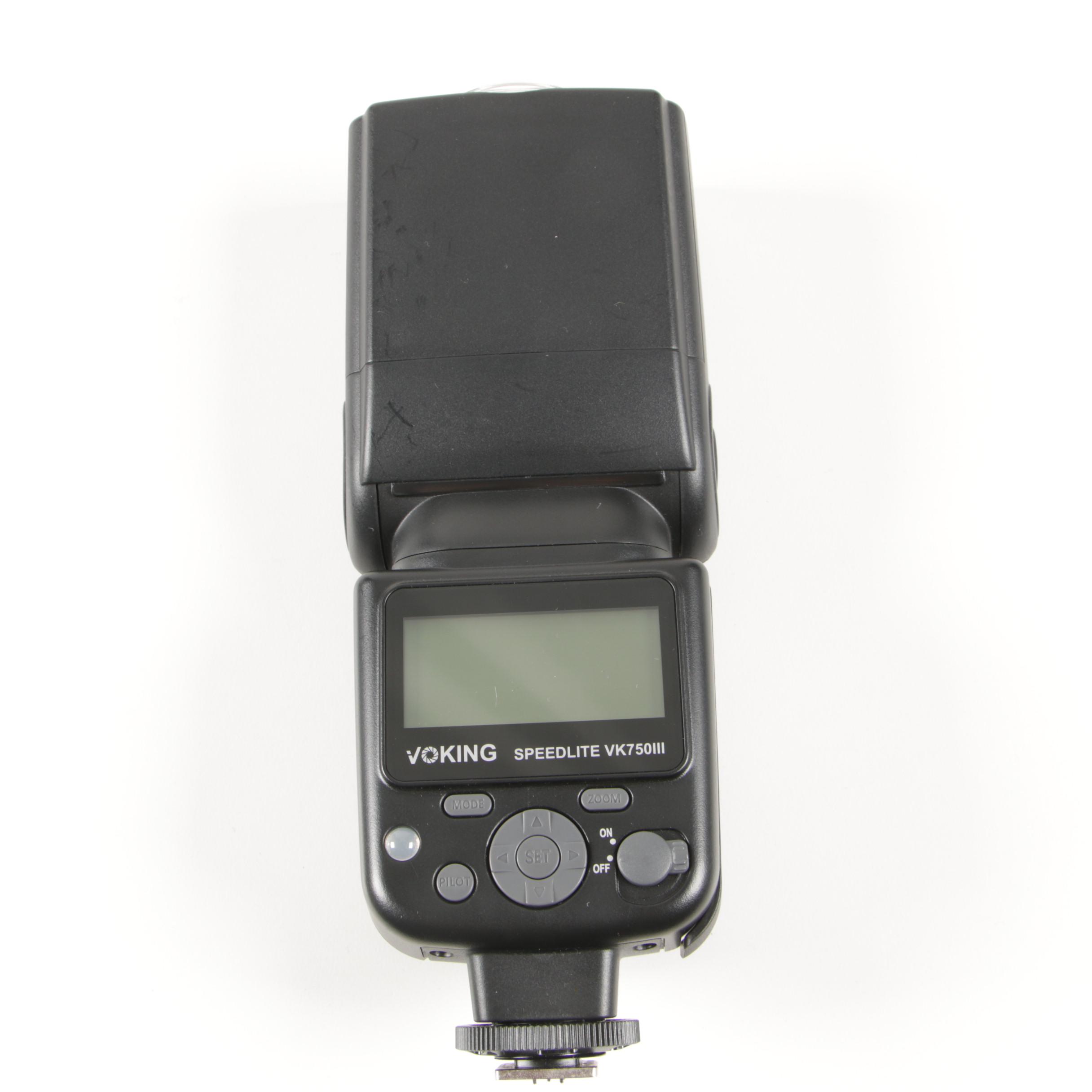 Nikon D7000 Camera and Accessories