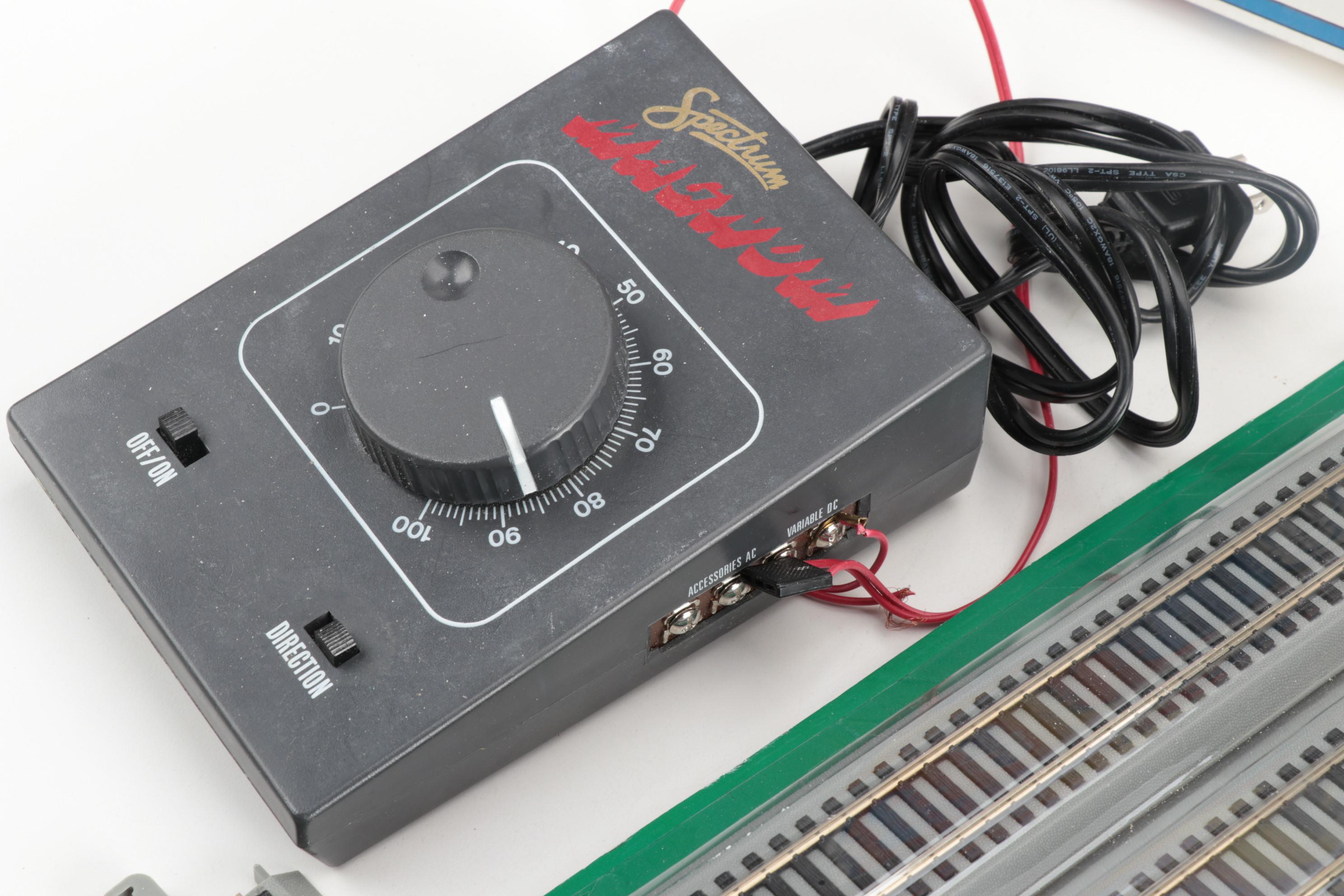 Bachmann "Old Tyme Village Express" Model Train Kit and More, 1995