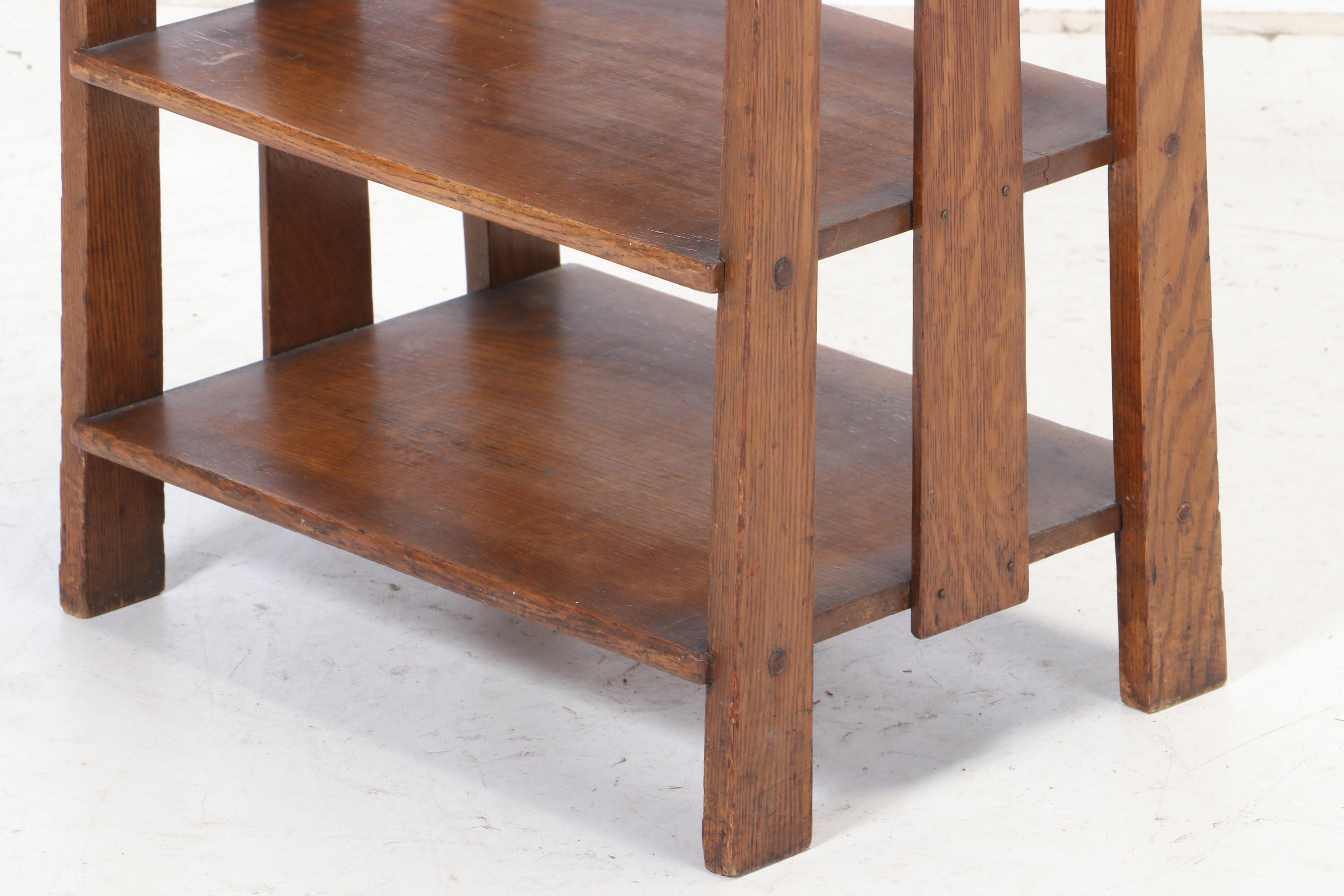 Lakeside Craft Shops Arts & Crafts Oak Bookshelf, Early 20th Century