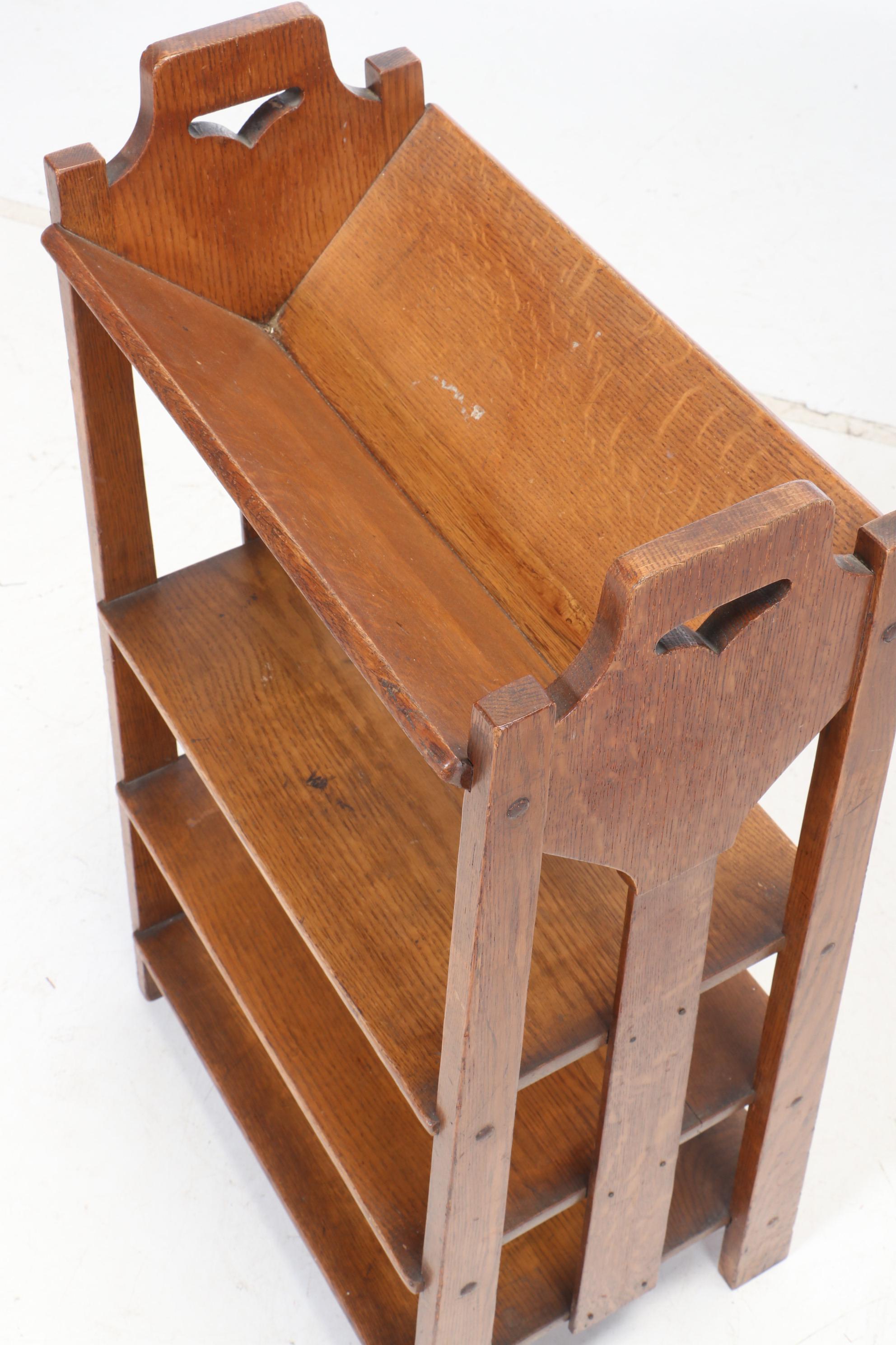 Lakeside Craft Shops Arts & Crafts Oak Bookshelf, Early 20th Century